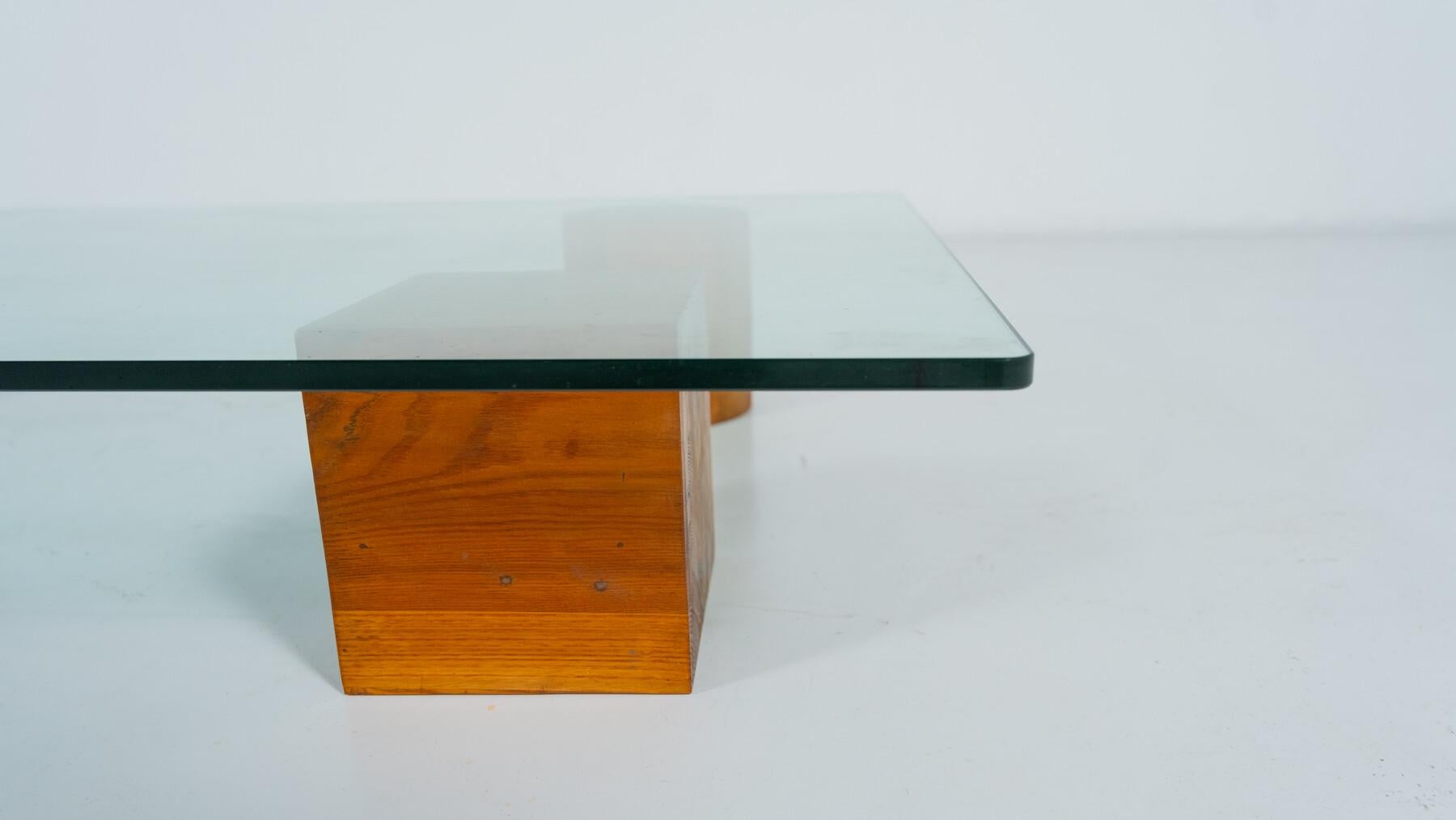 Contemporary Coffee Table, Wood and Glass, Italy For Sale 3