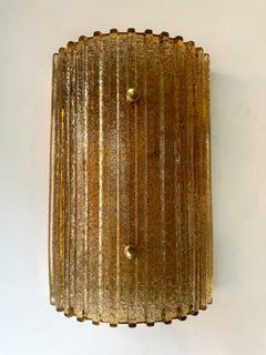Contemporary Cola Gold Leaf Granita Murano Glass and Brass Sconce, Italy