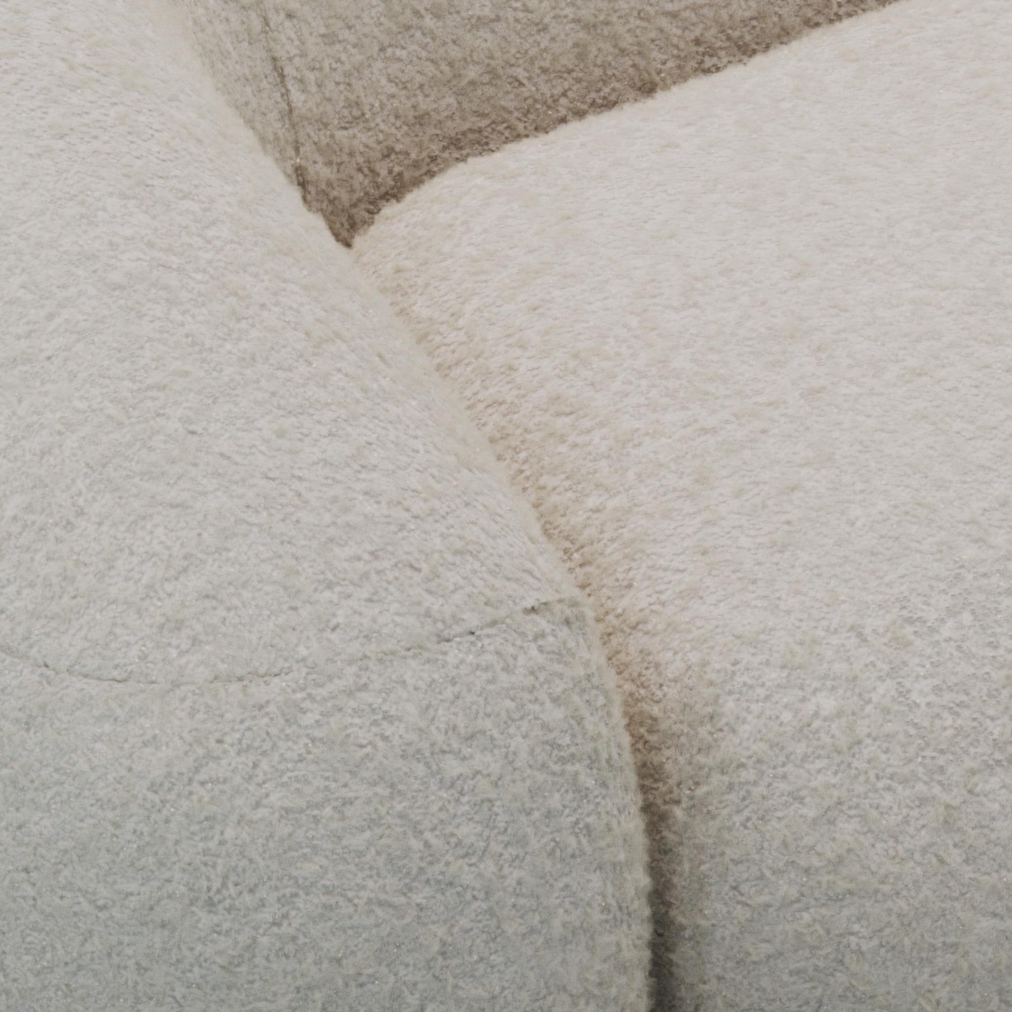Contemporary Colar 2-Sitzer Sofa mit weicher Form im Angebot 6
