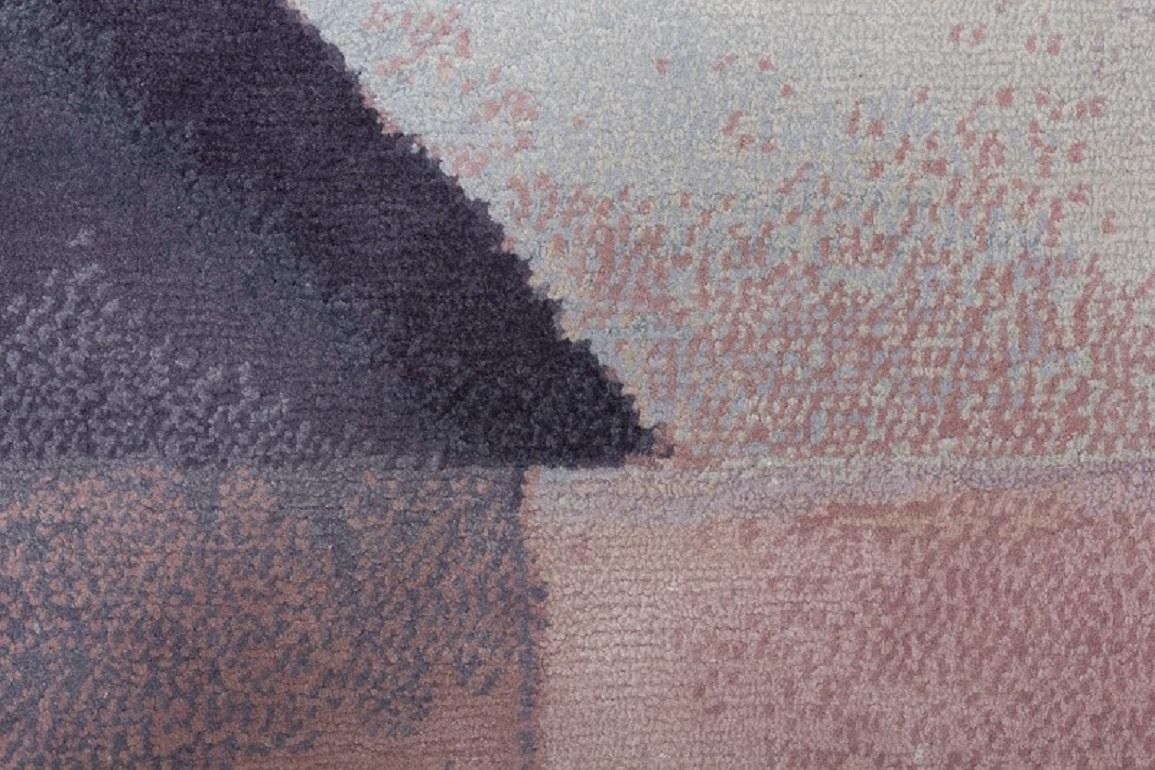 Zeitgenössischer handgeknüpfter Teppich aus Wolle und Seide in Hellblau und Lila mit Farbblockmuster im Zustand „Neu“ im Angebot in New York, NY