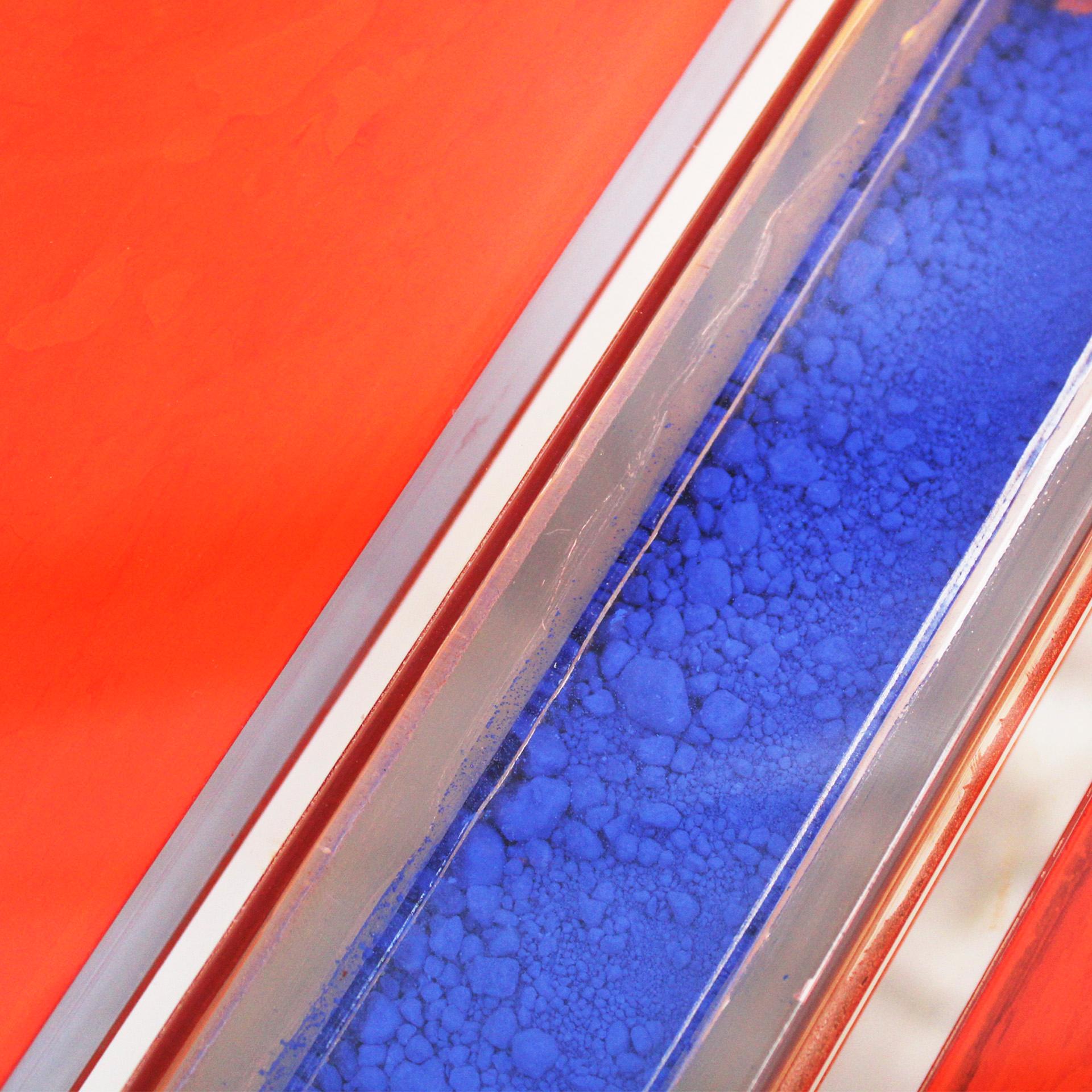 Plastique Console contemporaine orange, jaune et bleue en plexiglas conçue par La Studio en vente