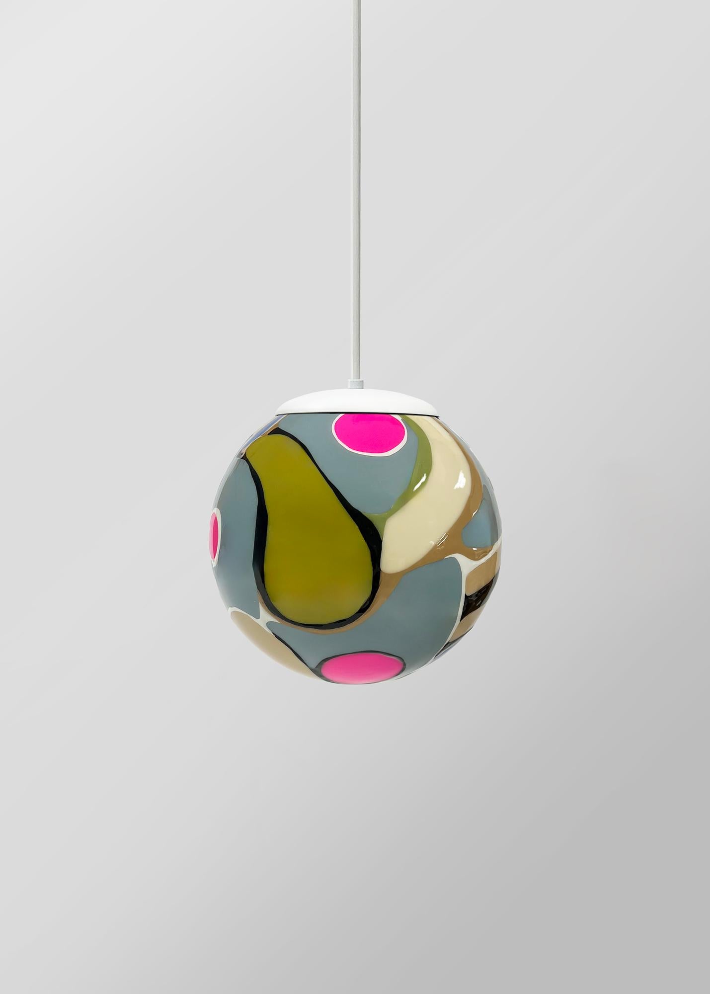 Americano Lampada a sospensione Contemporary Colorful Quark Meta di Elyse Graham in vendita