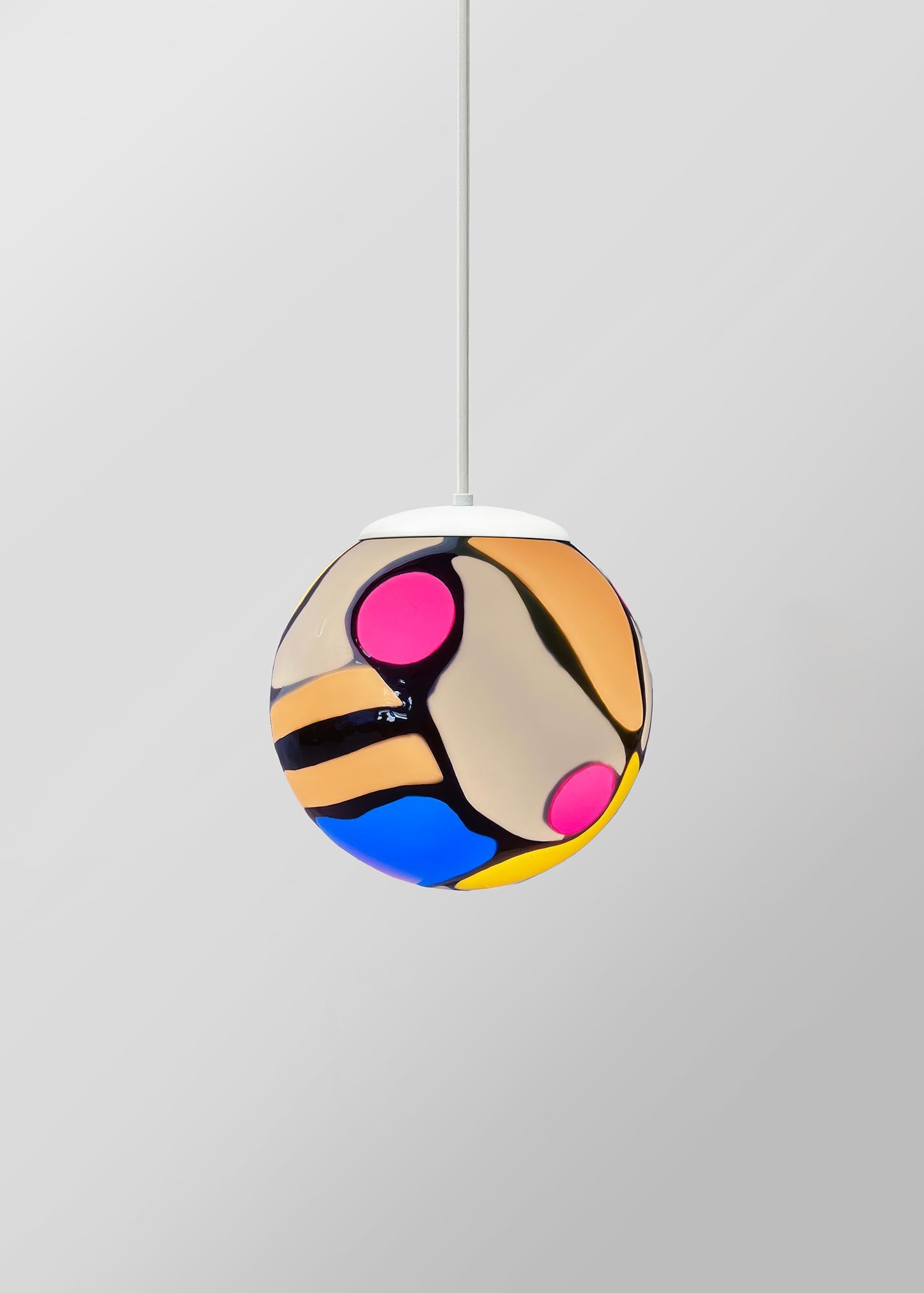 Resina Lampada a sospensione Contemporary Colorful Quark Meta di Elyse Graham in vendita
