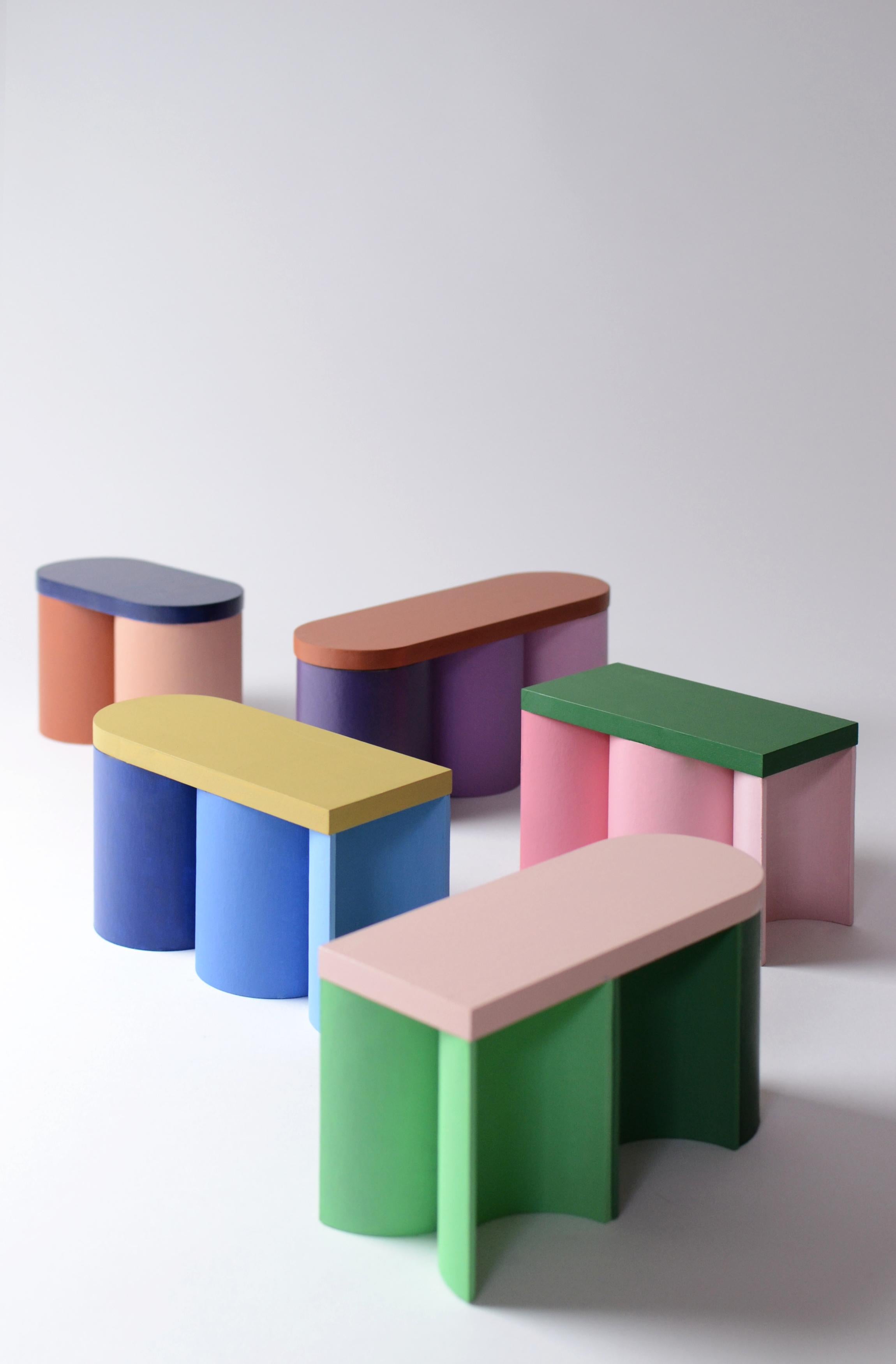 Contemporary Coloured Form Stool 03 in Lacquered Wood For Sale 1