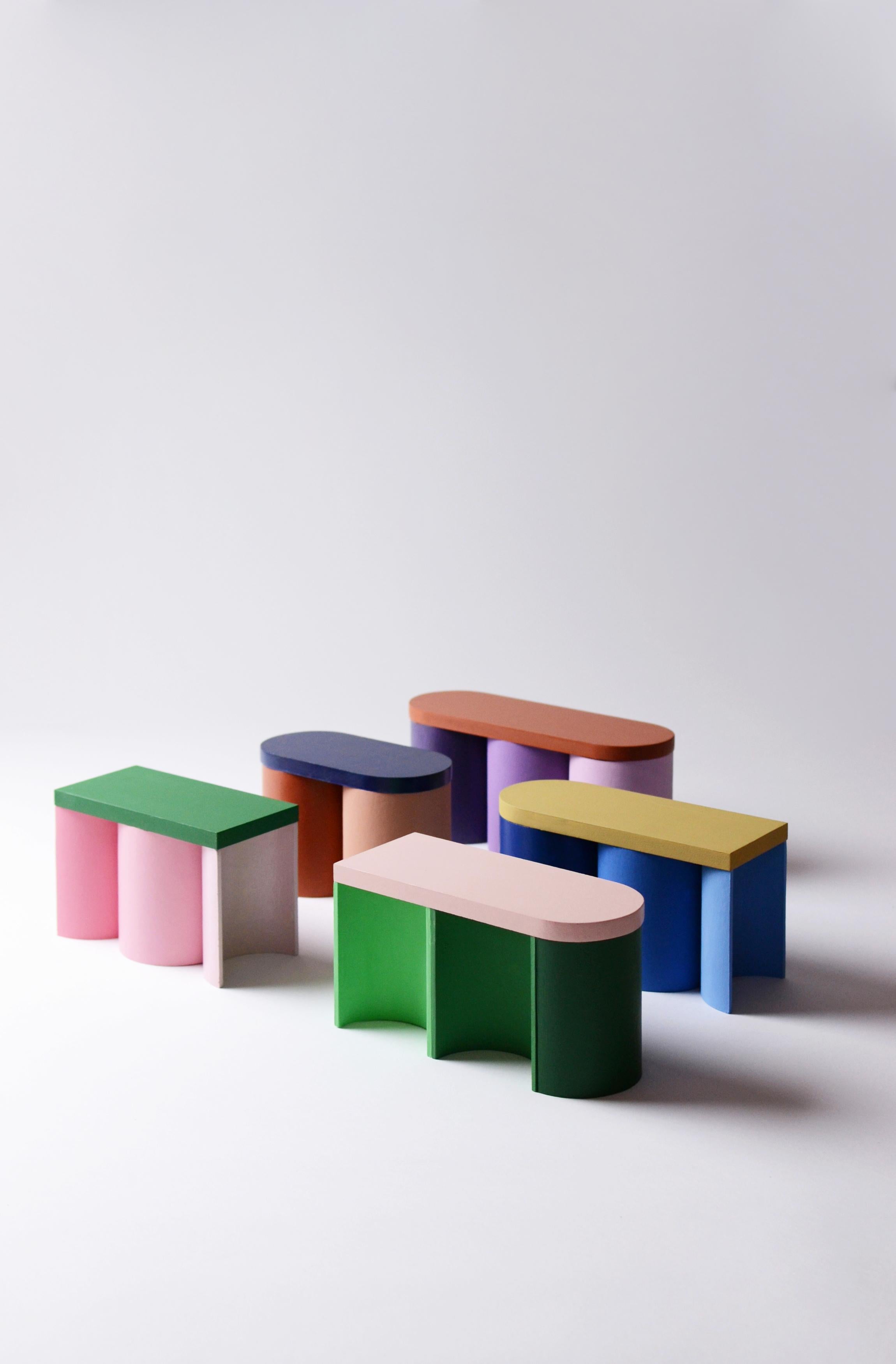 Contemporary Coloured Form Stool 04 in Lacquered Wood For Sale 1