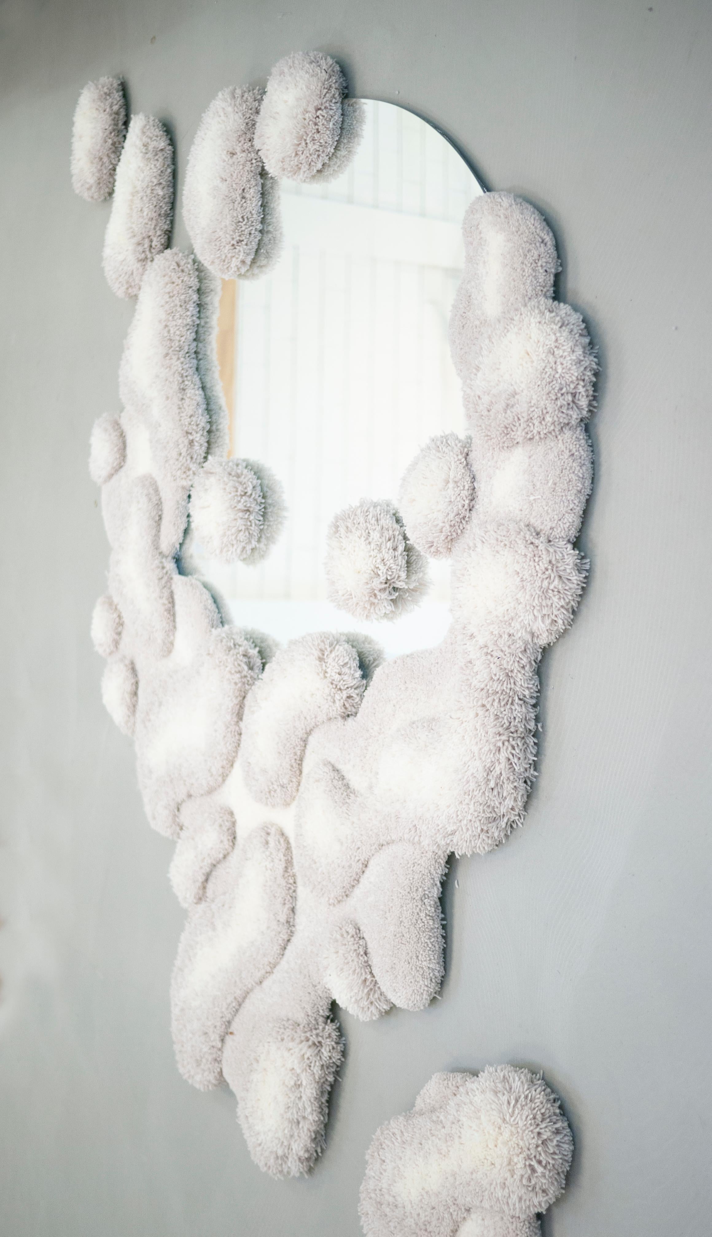 Contemporary Colourful mirror, Pure Morning portal White Alfie Furry Friends (Spiegel) im Angebot