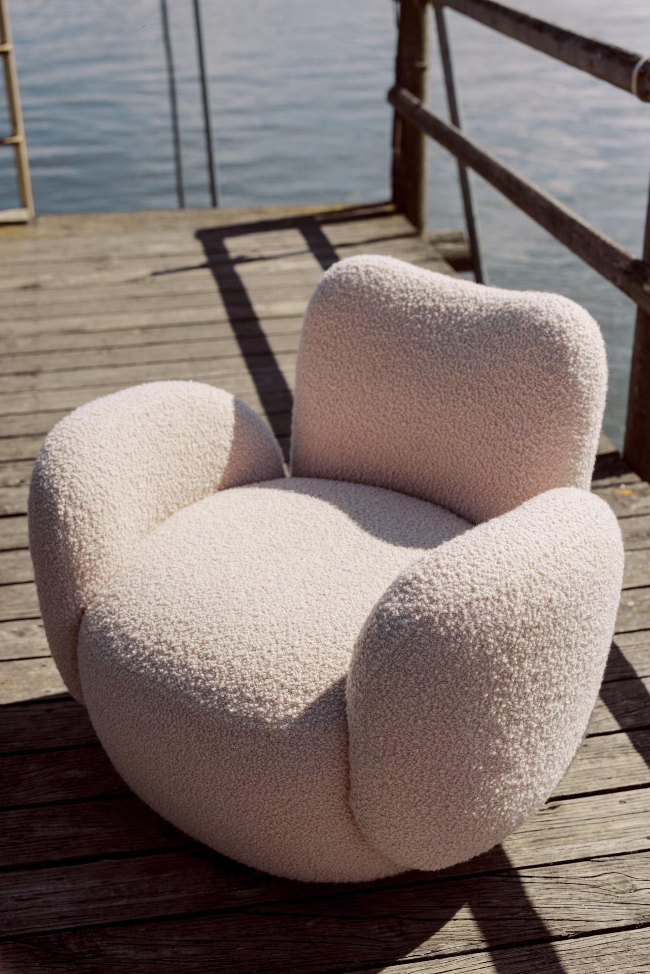 Contemporary Conchula Sessel 2er-Set, drehbar, italienischer Bouclé, Greenapple (Organische Moderne) im Angebot