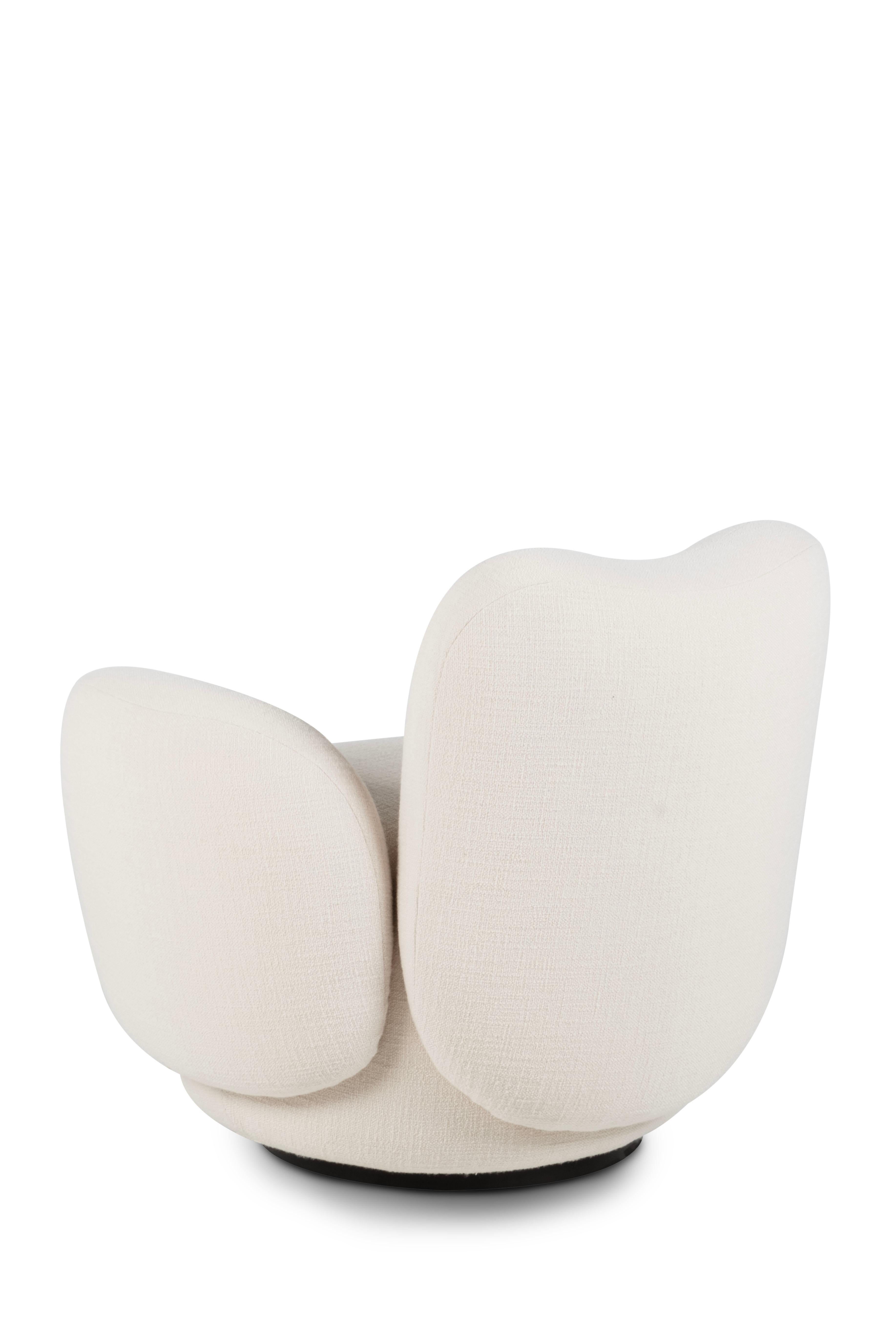 Contemporary Conchula Armchair Set of 2, Swivel, White Bouclé, Greenapple For Sale 2