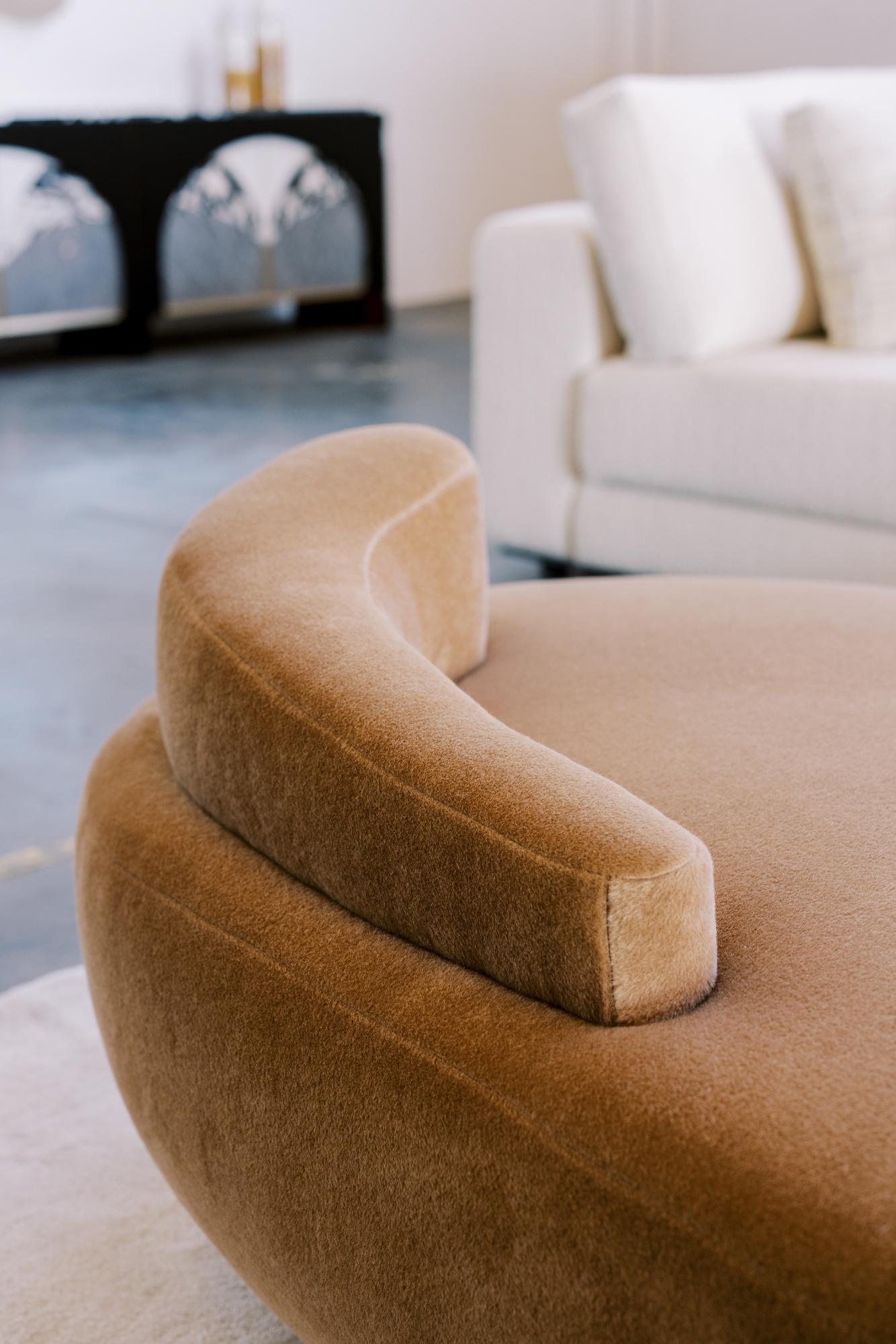 Contemporary Conchula Day Bed, Italian Alpaca, Brass, Handmade by Greenapple For Sale 2