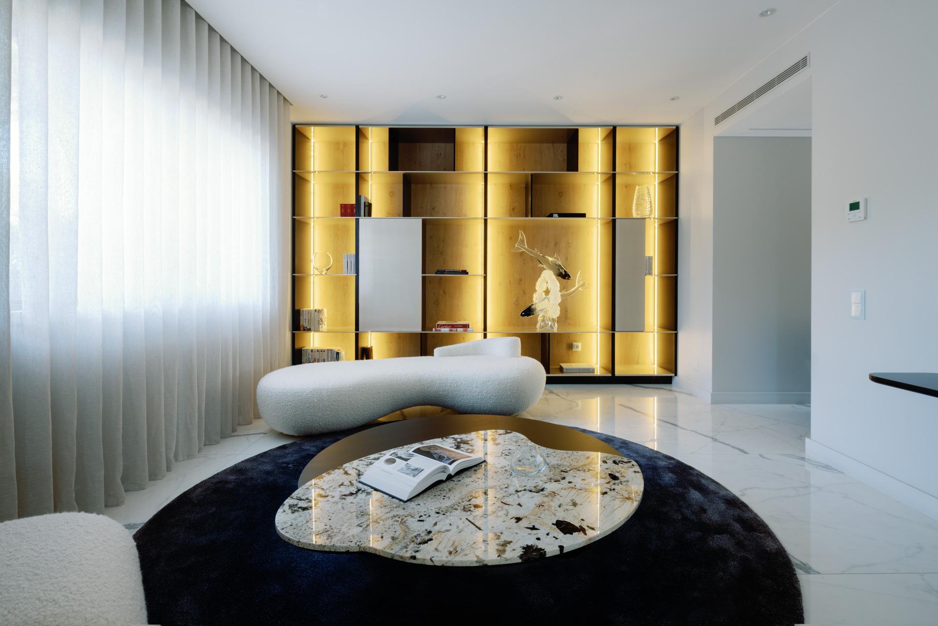 Cama de Día Contemporánea Conchula, Tejido Italiano de Lana Beige, Hecha a Mano por Greenapple en venta 6