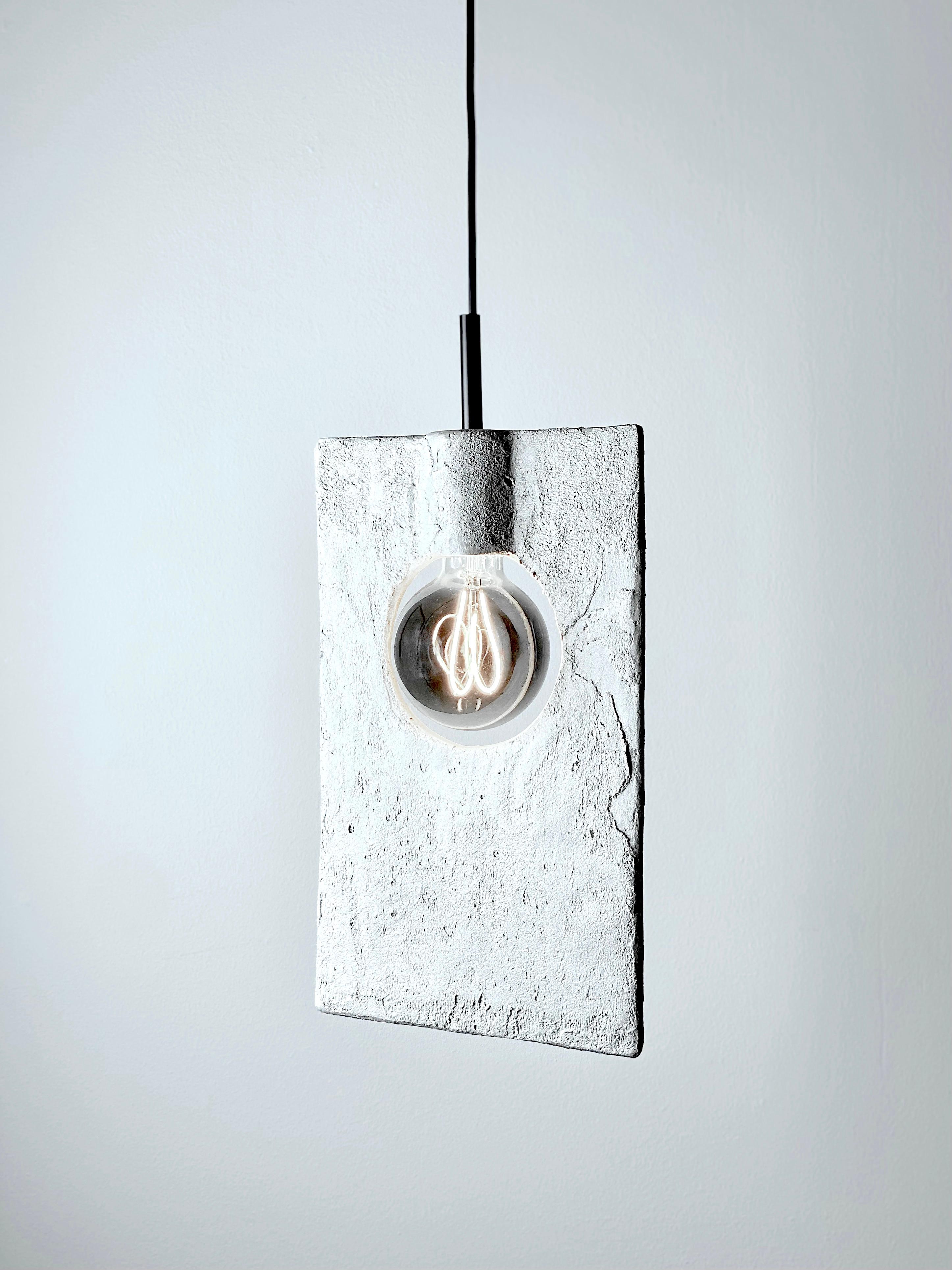 Lampada a sospensione concreta e contemporanea in gres, design minimalista, SMOKE In condizioni Nuovo in vendita a Köln, DE