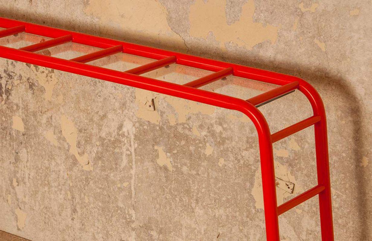 Contemporary console-shelf by Cédric Dequidt in laquered metal, glass plate In New Condition For Sale In Valence, FR