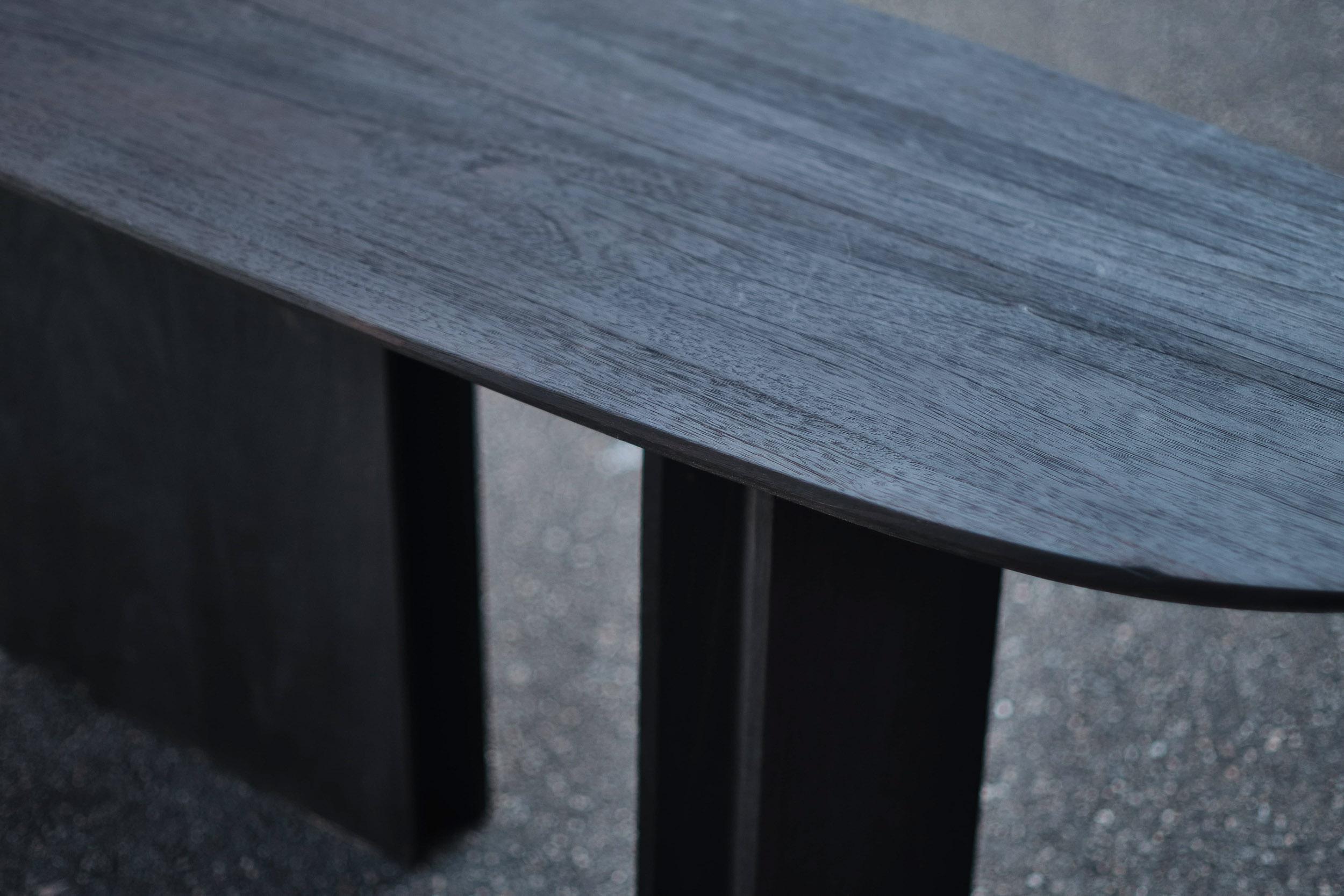 Table console contemporaine Barca en bois brûlé de Carm Works, personnalisable en vente 4