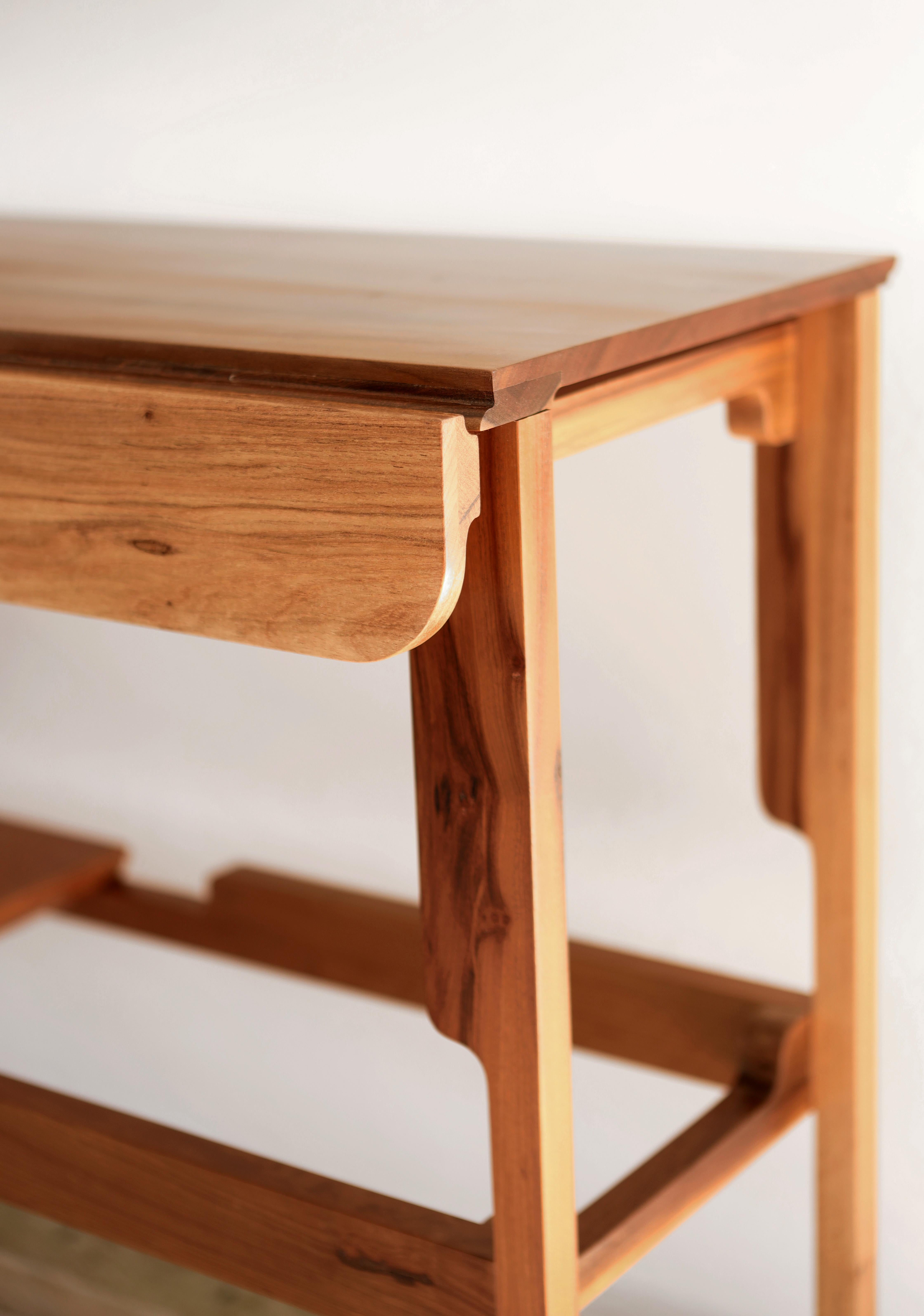 Table console contemporaine en bois de feuillus brésilien de Leo Strauss Neuf - En vente à Atibaia, BR