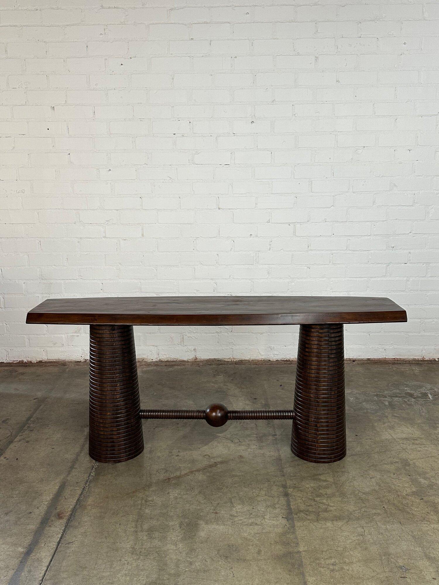 Contemporary console table in reclaimed pine (in storage) In Good Condition For Sale In Los Angeles, CA