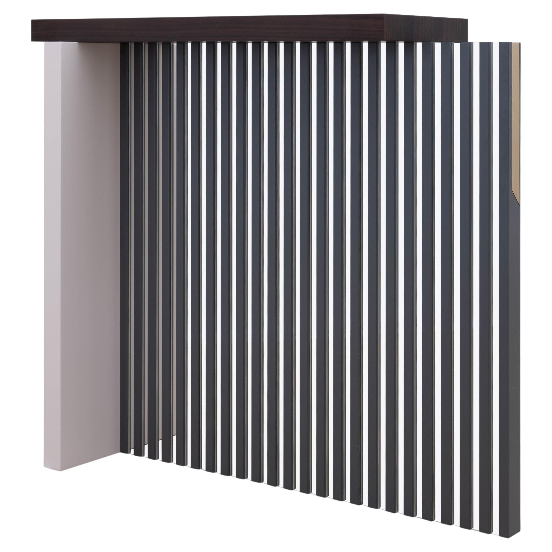 Contemporary Console Table, Made in Italy, brass and eucalyptus wood