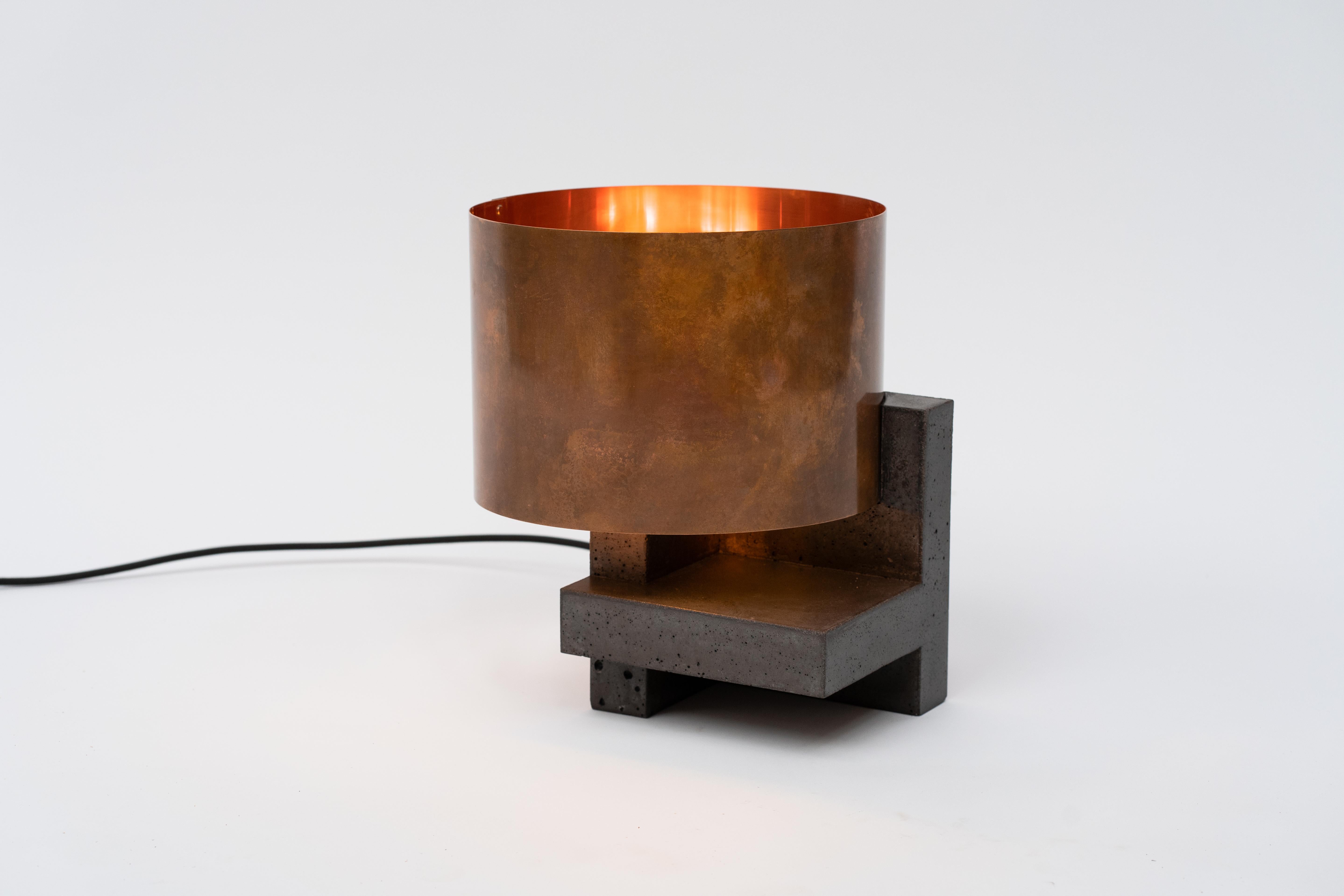 Contemporary, Copper Prospect Table Lamp by Studio ThusThat In New Condition For Sale In 1204, CH