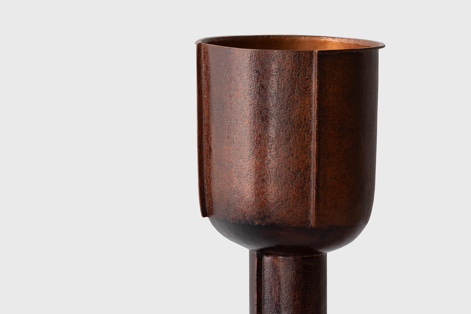 Contemporary Copper Vase 2, Textured Natural Dark Lacquer, Seung Hyun Lee, Korea In New Condition For Sale In Barcelona, ES