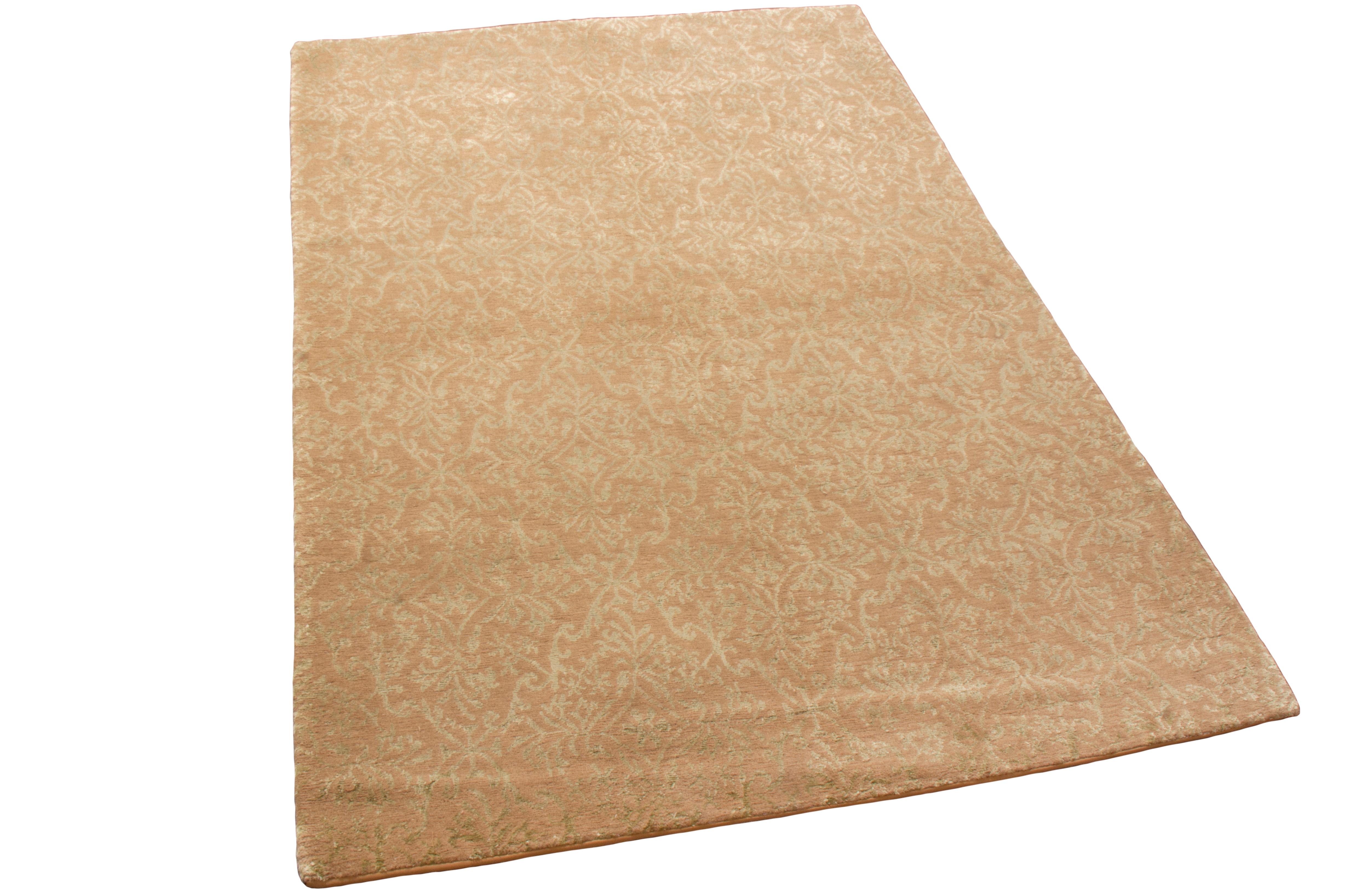 Moderno Tappeto Contemporary Cordoba Beige-Oro e Verde in lana e seta in vendita