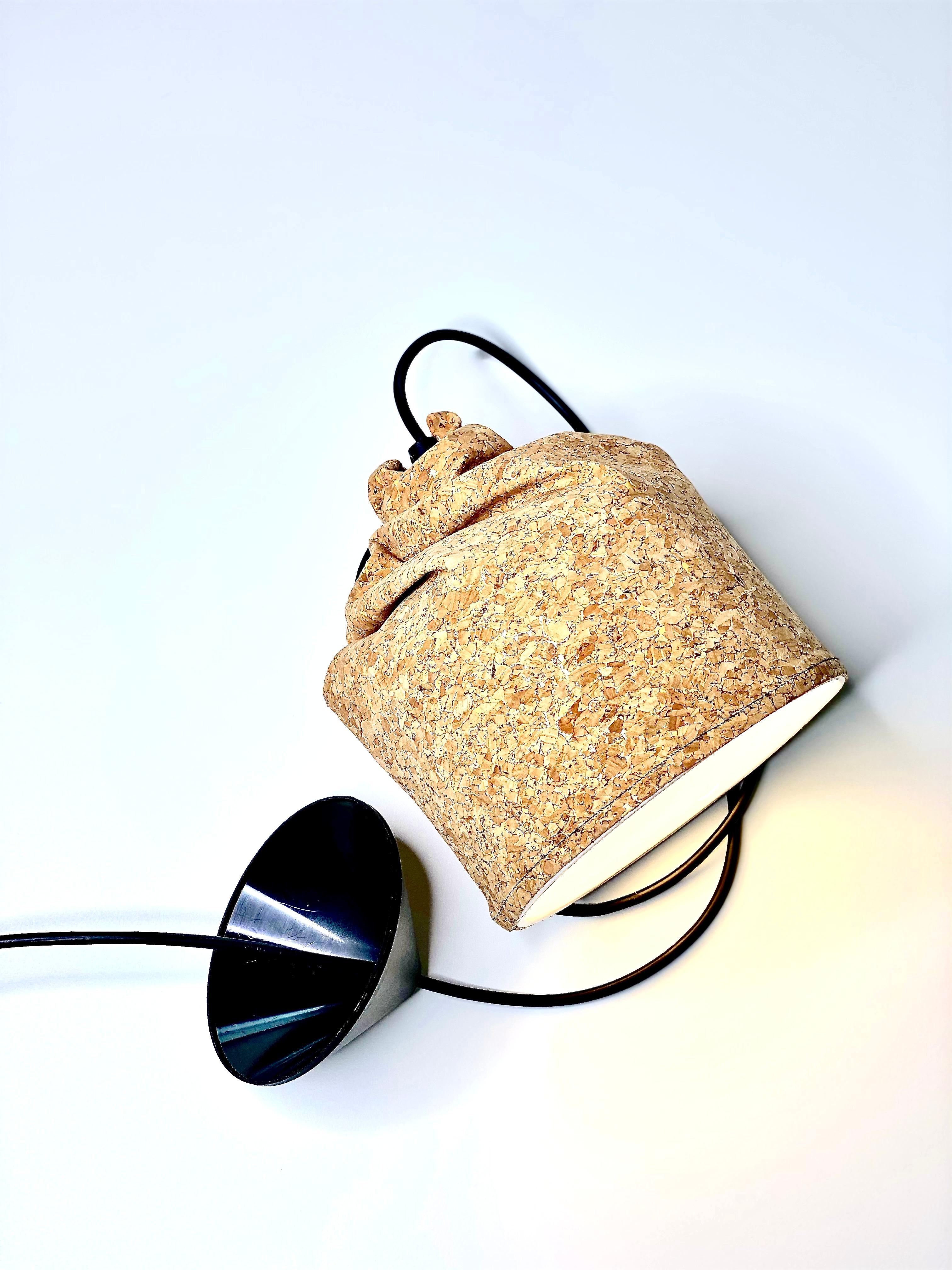Lustre contemporain en cuir de liège et grès, design minimaliste, BIO en vente 10