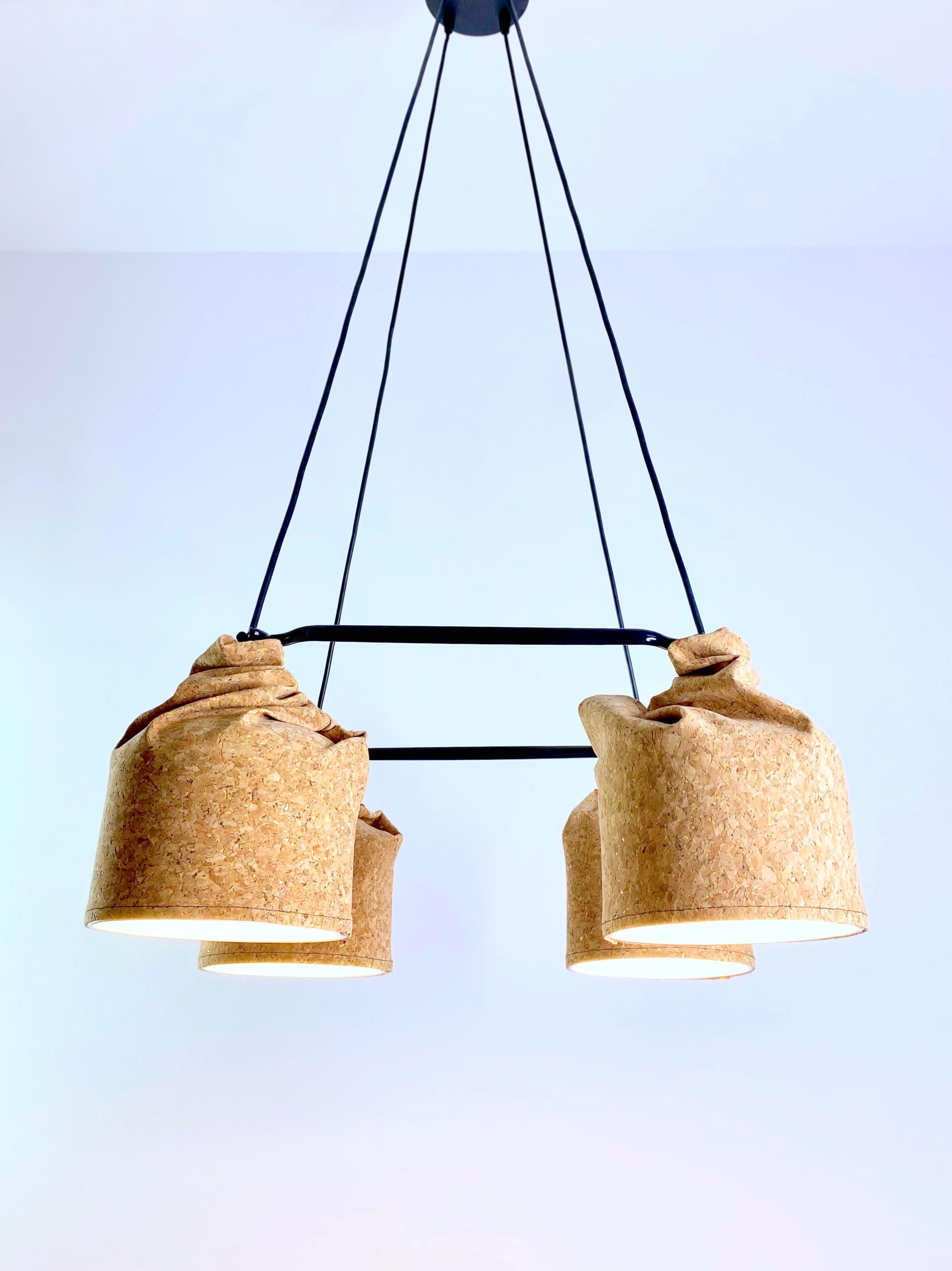 Lustre contemporain en cuir de liège et grès, design minimaliste, BIO Neuf - En vente à Köln, DE