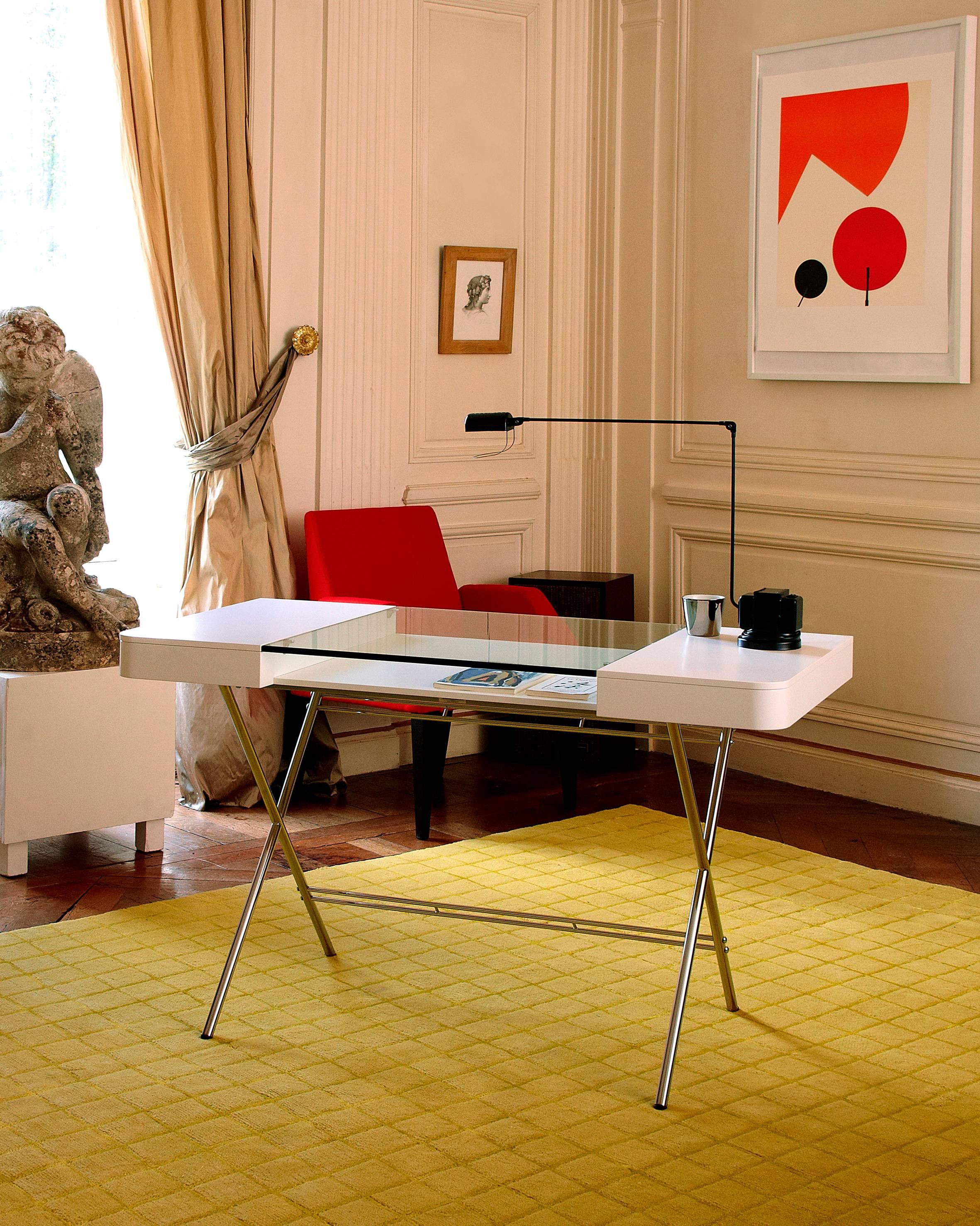 Modern Contemporary Cosimo Desk by Marco Zanuso Jr. White Mat Lacquered and Glass Top For Sale