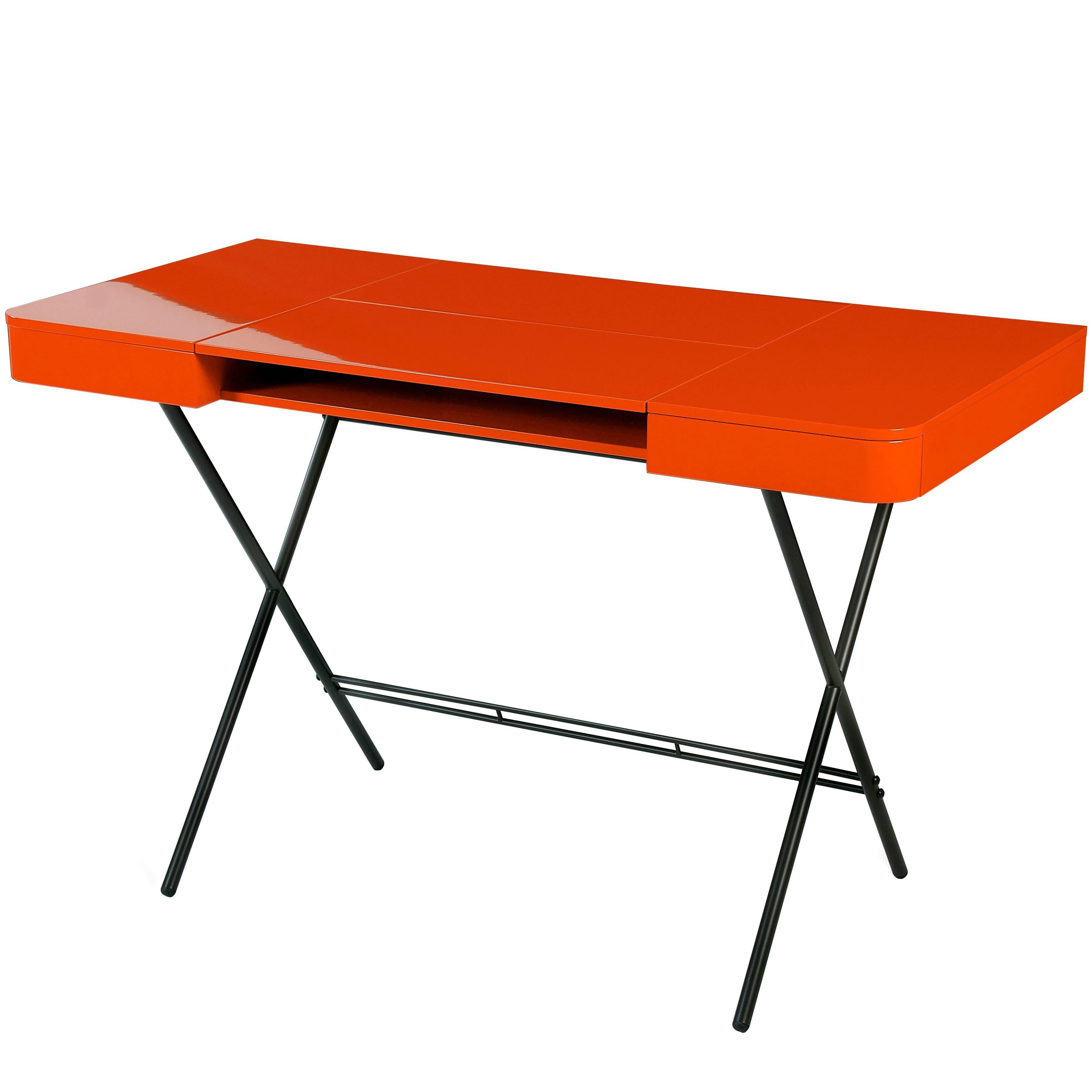 Contemporary Cosimo Desk by Marco Zanuso Jr. with Orange Glossy Lacquered Top im Angebot