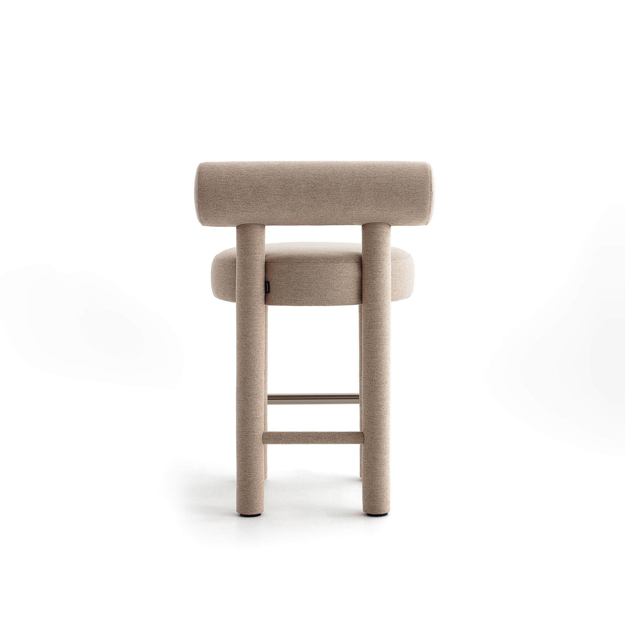 Chaise de comptoir contemporaine 'Gropius Cs1' par NOOM, entièrement rembourrée, Calico 29 Neuf - En vente à Paris, IDF