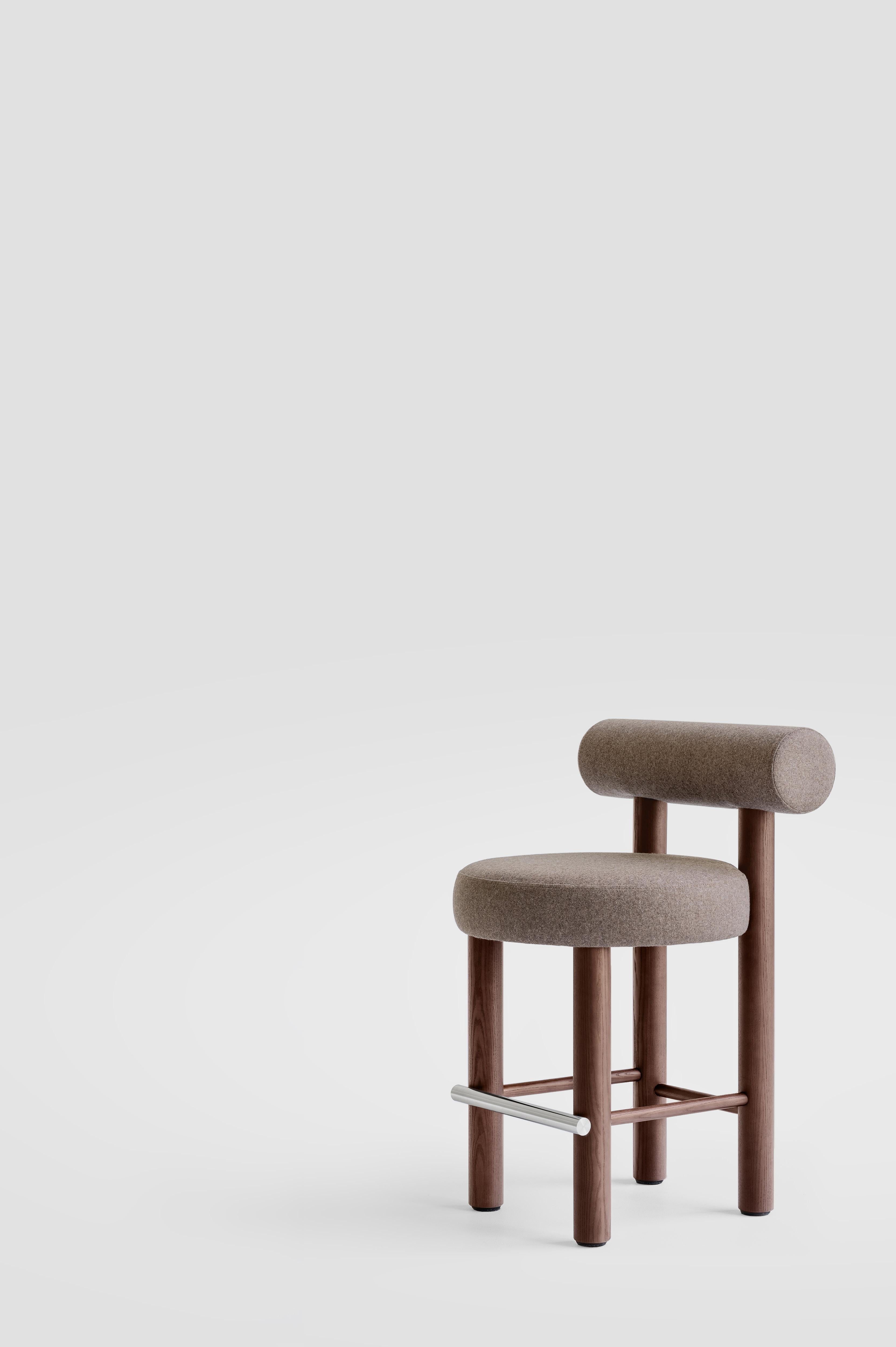 Chaise de comptoir contemporaine 'Gropius CS2' par NOOM, pieds en bois, blanc en vente 6