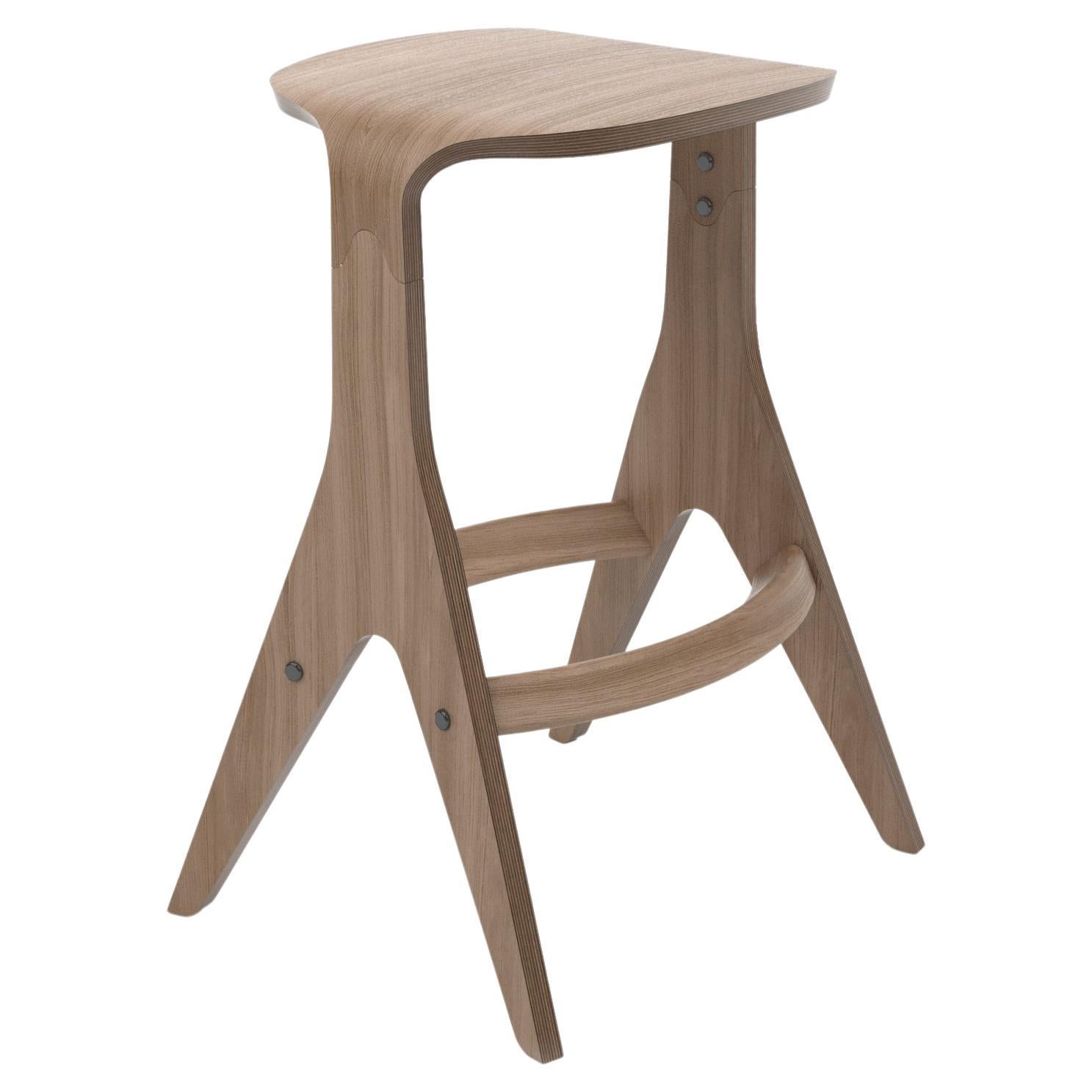 Tabouret de comptoir contemporain « Lavitta » 65 par Poiat, chêne foncé