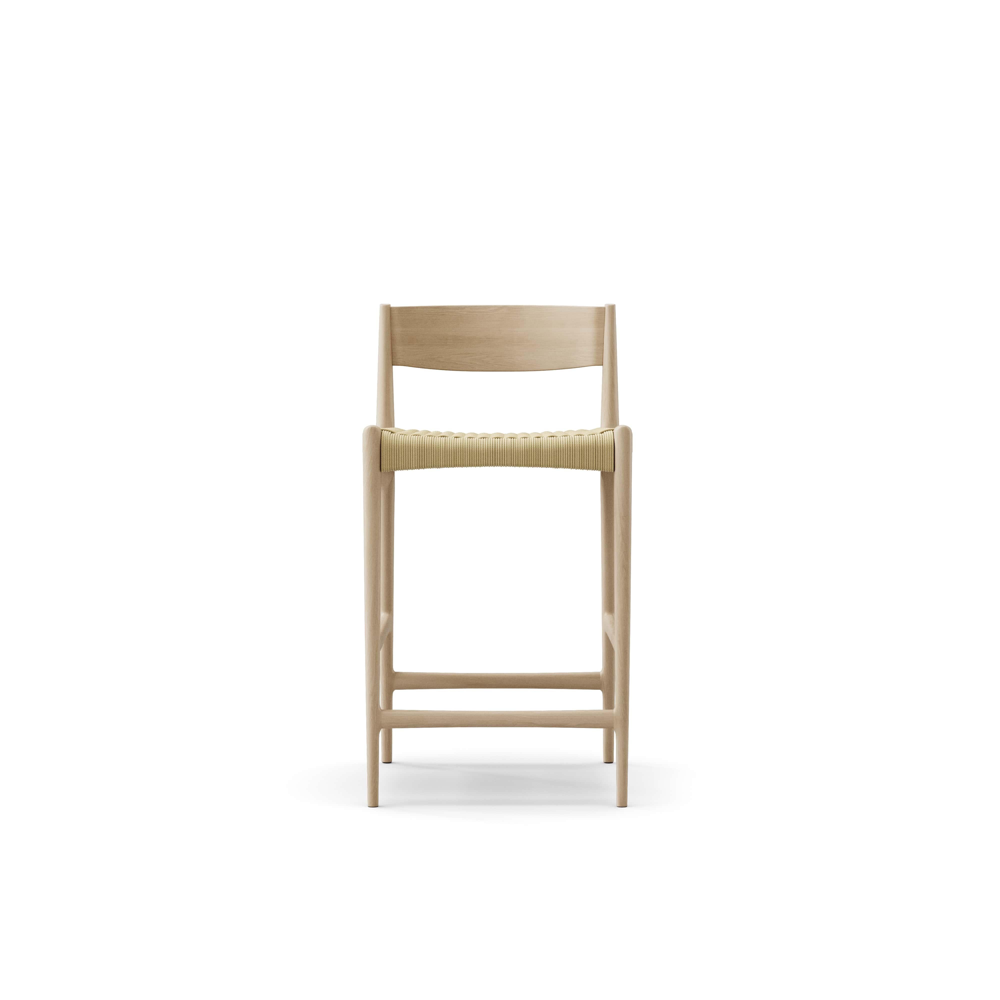 Taburete de mostrador contemporáneo PIA by Dk3, Cordel natural, Roble al aceite blanco Escandinavo moderno en venta