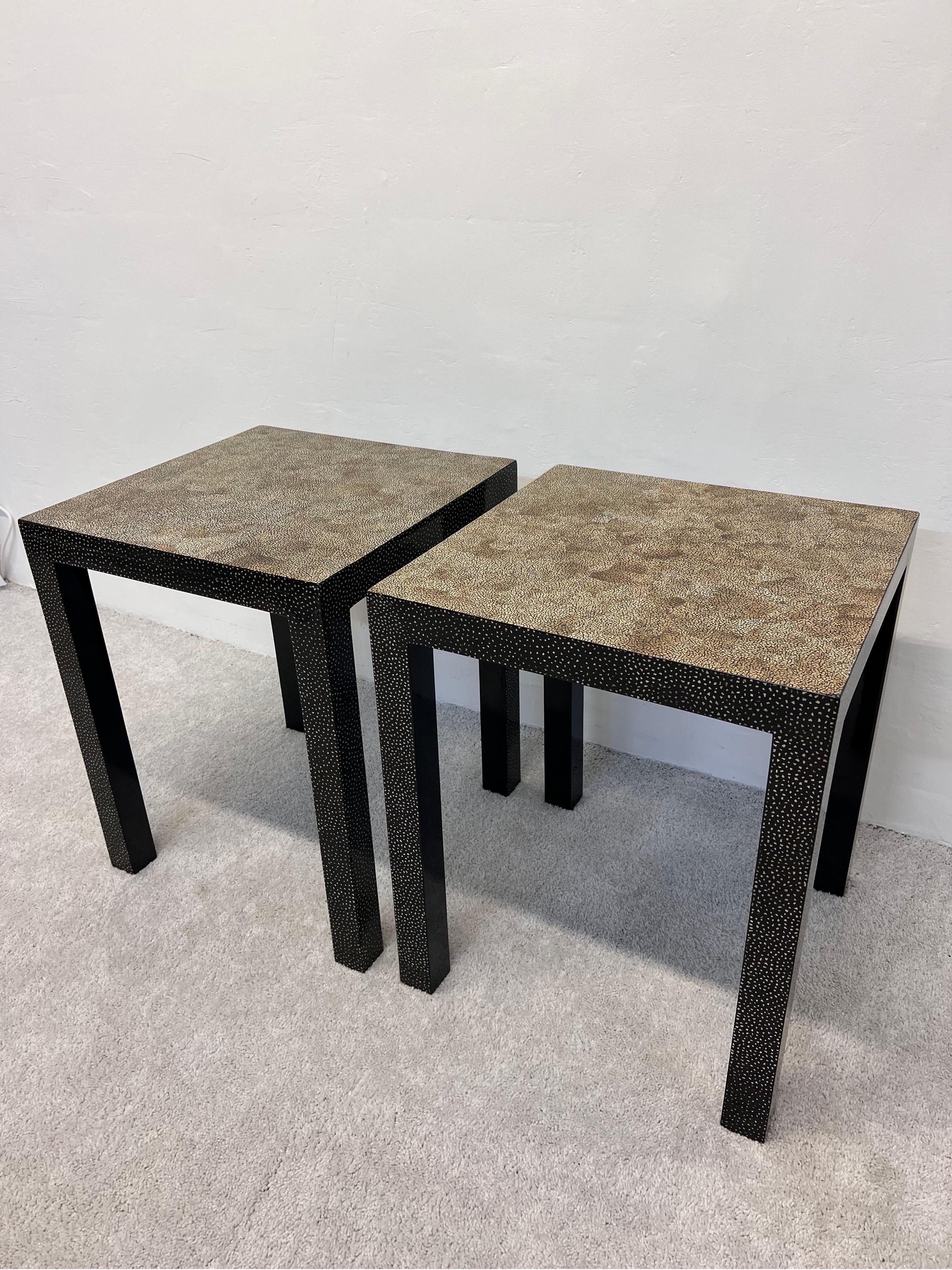 Philippine Contemporary Cracked Eggshell Parsons Side Tables by Palecek, 1990s, a Pair