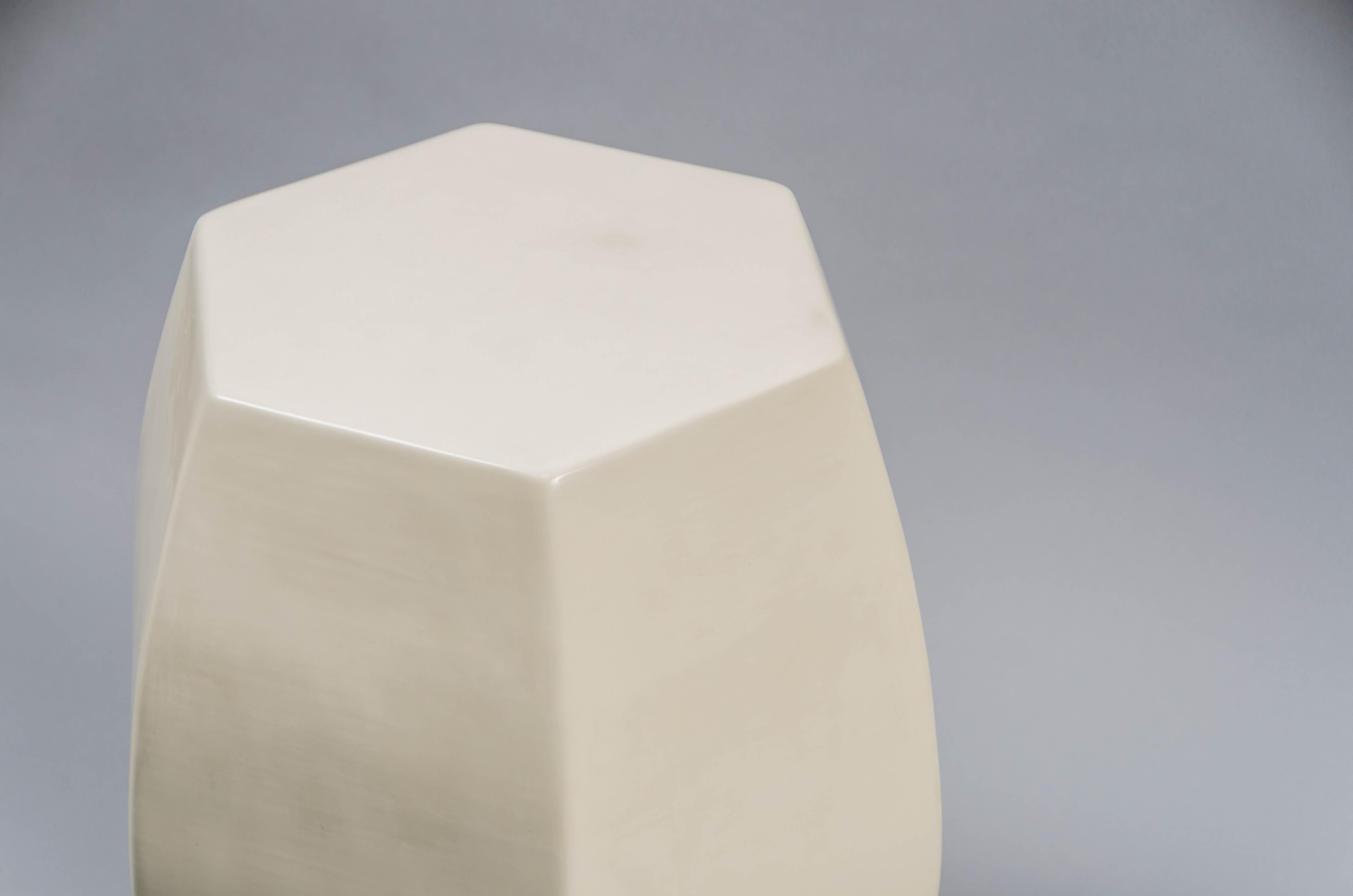 Repoussé Contemporary Cream Lacquer Hexagonal Drumstool by Robert Kuo, Limited Edition For Sale