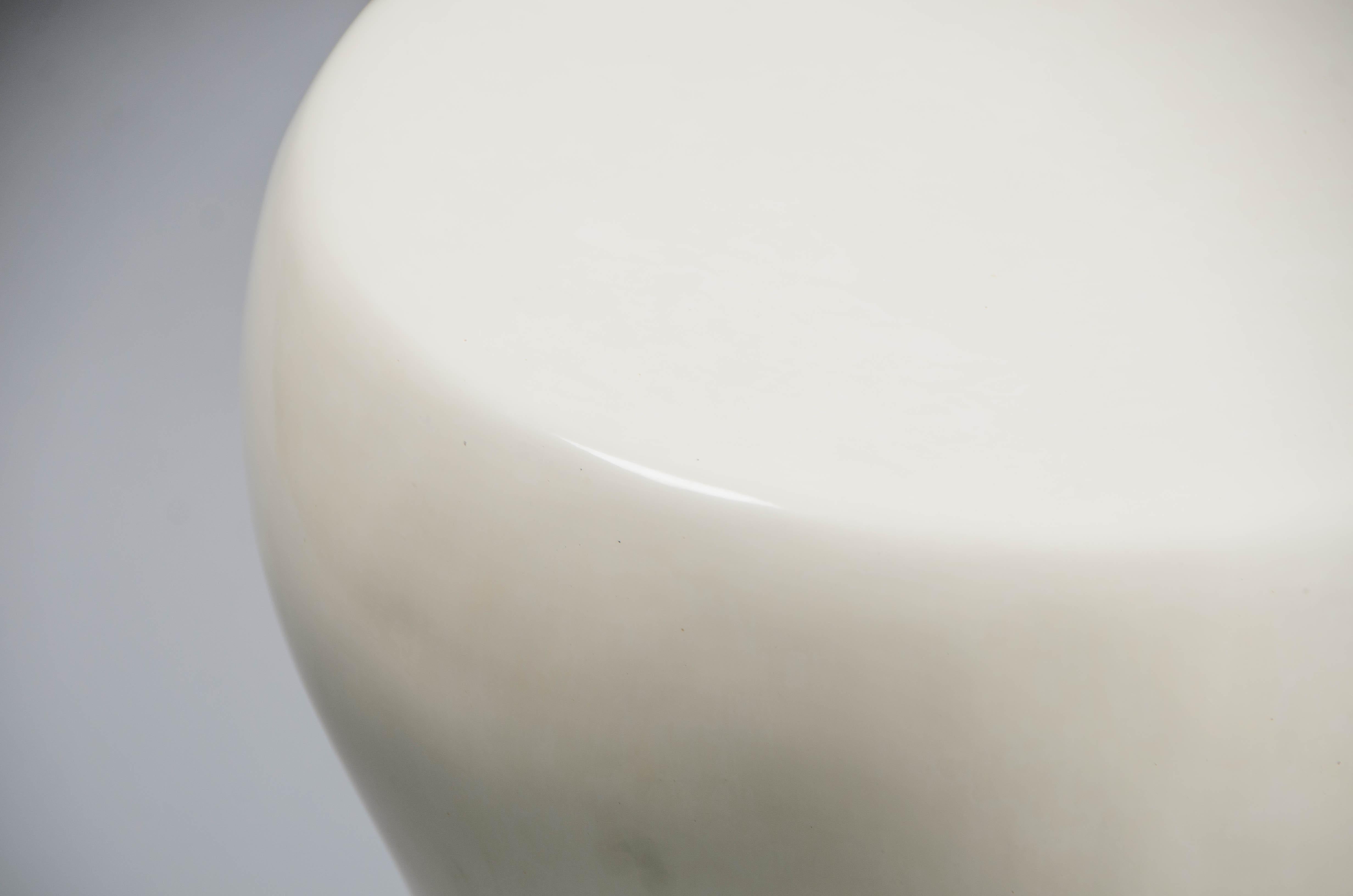 Minimalist Contemporary Cream Lacquer Mallet Drumstool by Robert Kuo, Limited Edition For Sale