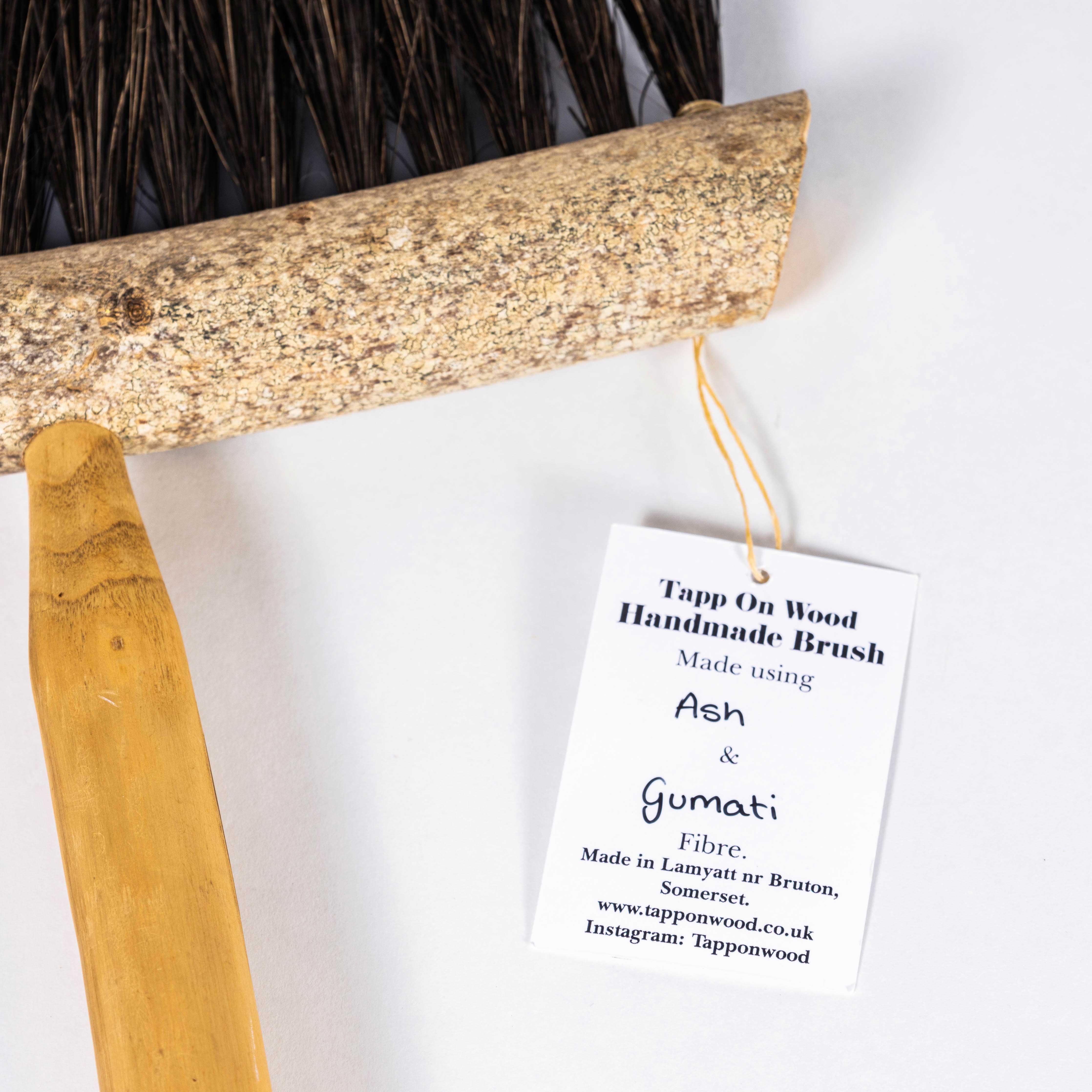 Contemporary Crumb Stick Brush - Jonny Tapp In Excellent Condition For Sale In Hook, Hampshire