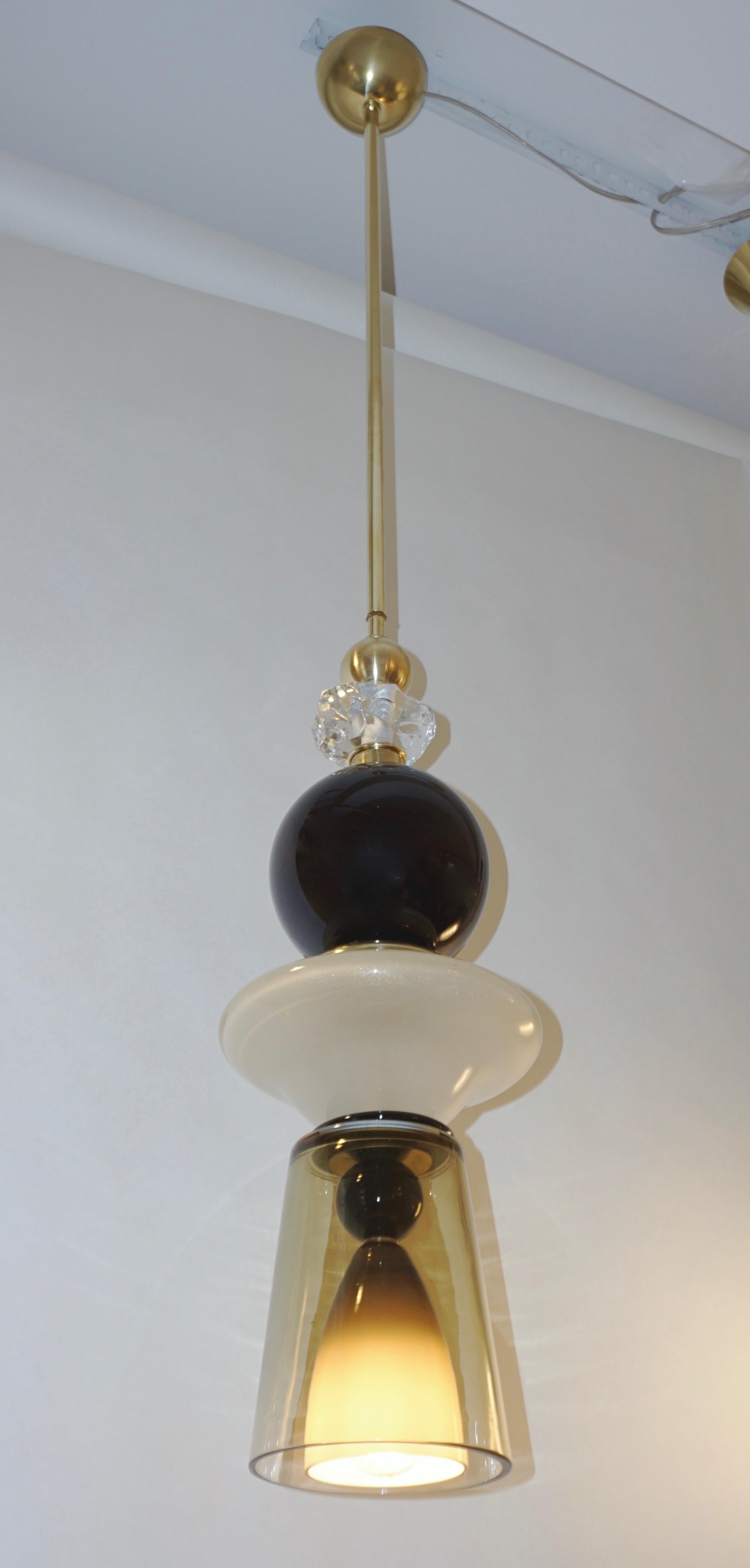 Contemporary Crystal Black and White Smoked Murano Glass Pendant Light For Sale 2