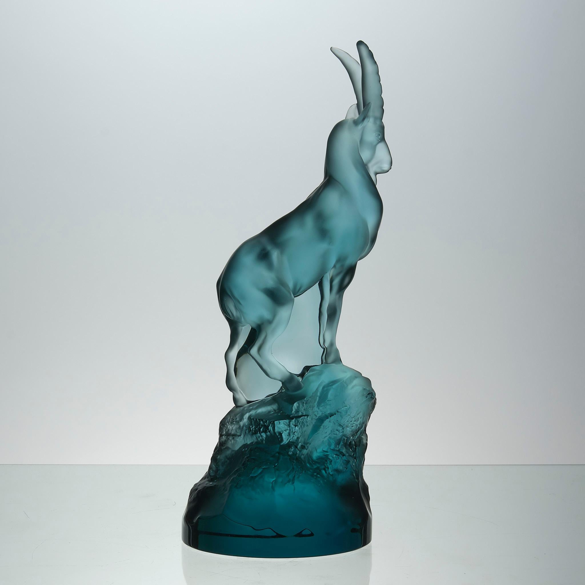 Scultura contemporanea in vetro cristallo intitolata 