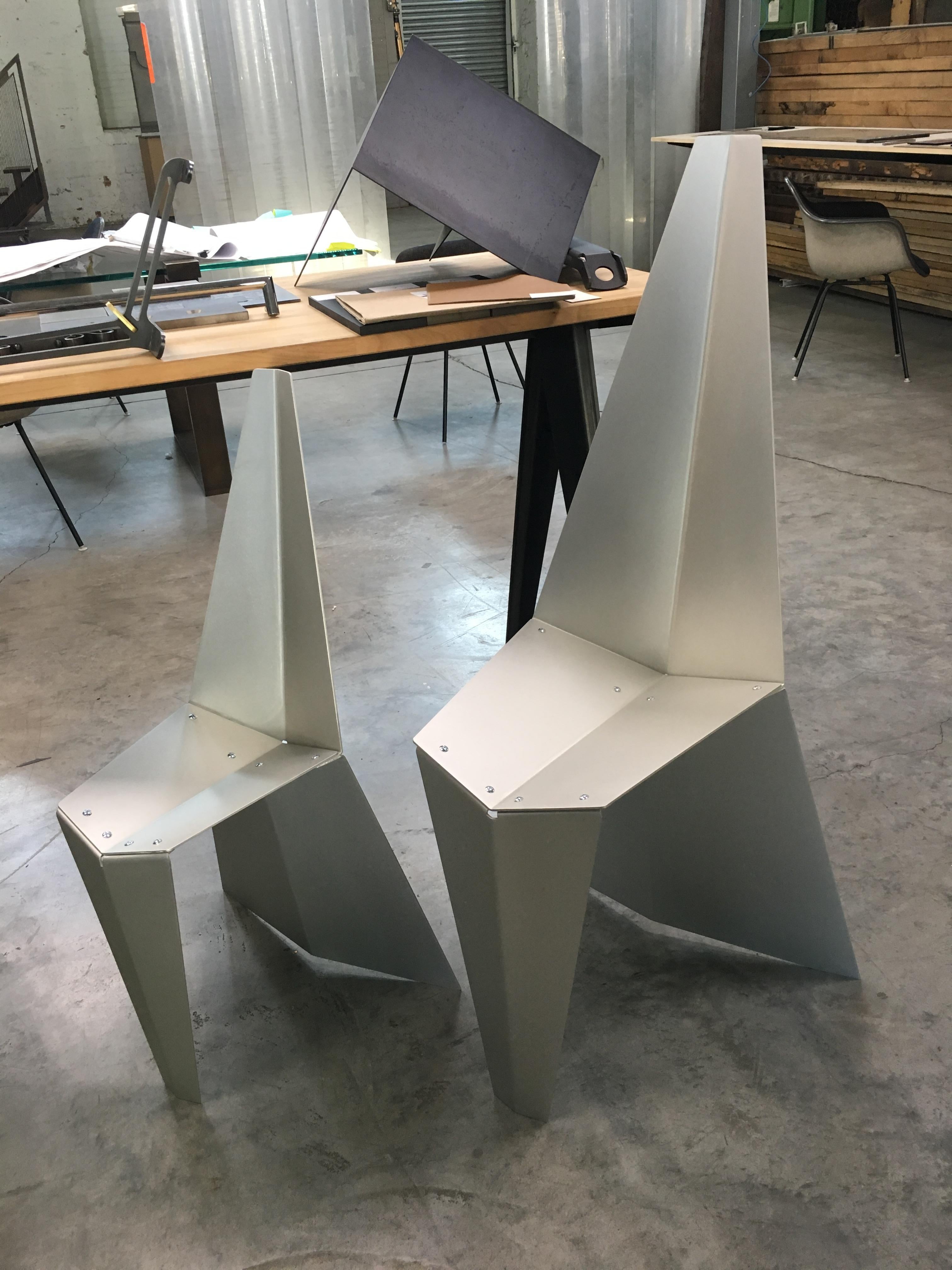 Contemporary Indoor/Outdoor Crystallized Chair in Recycled Metal, Minimal Style For Sale 5