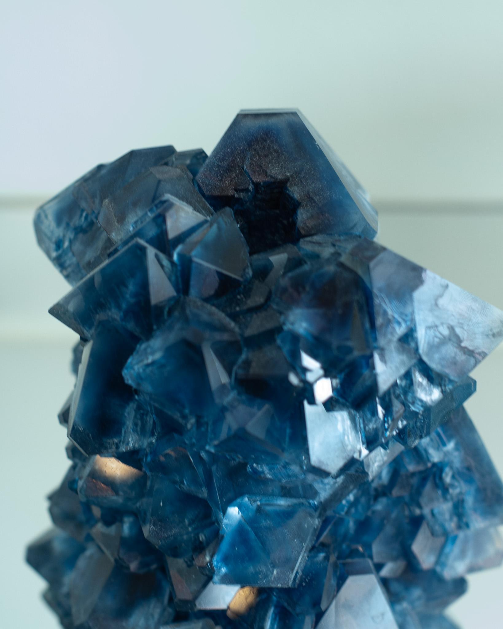 Stone Contemporary Crystallized Vase in Blue by Isaac Monté, Netherlands For Sale