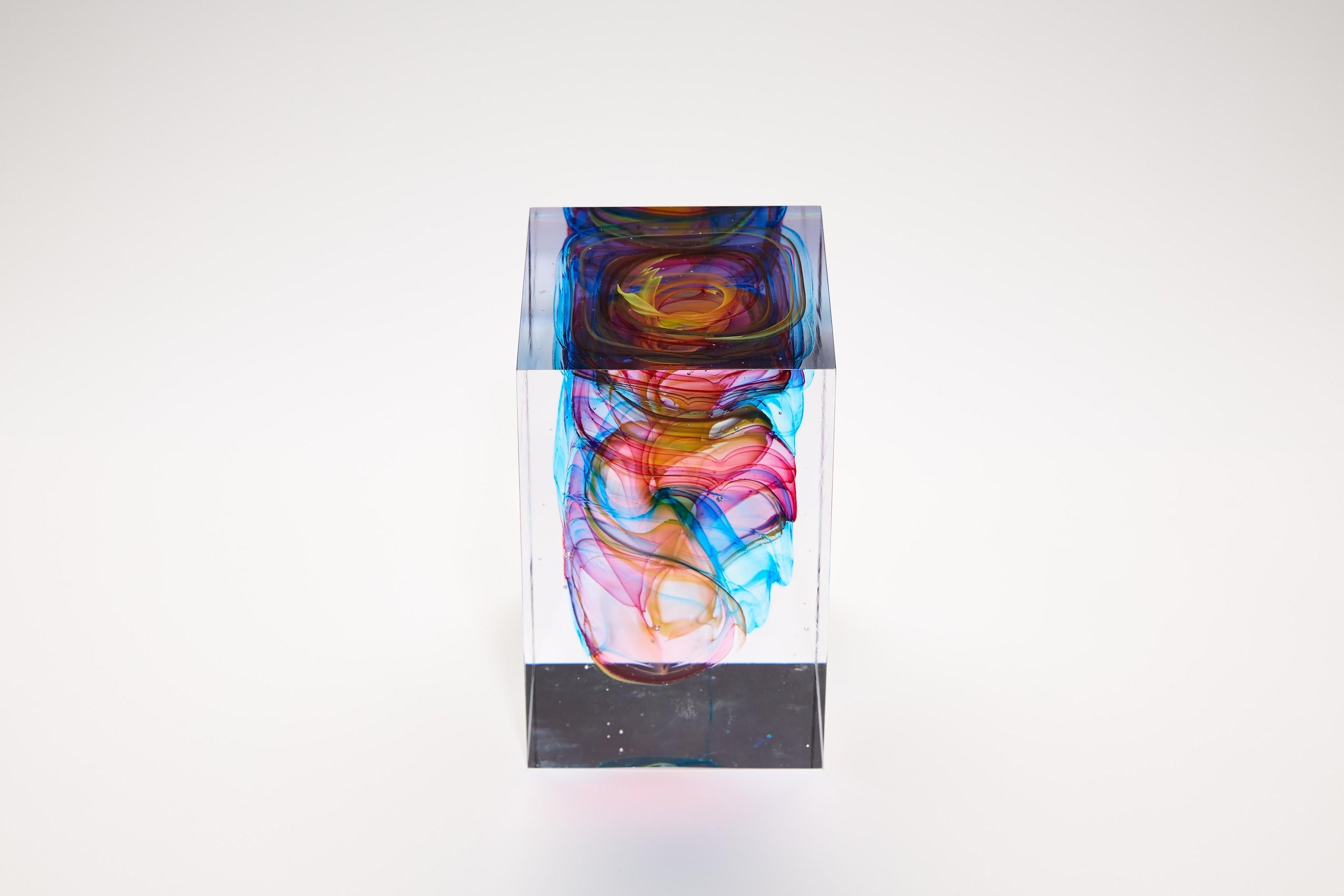 Verre Sculpture cubique contemporaine en verre, Tim Rawlinson en vente
