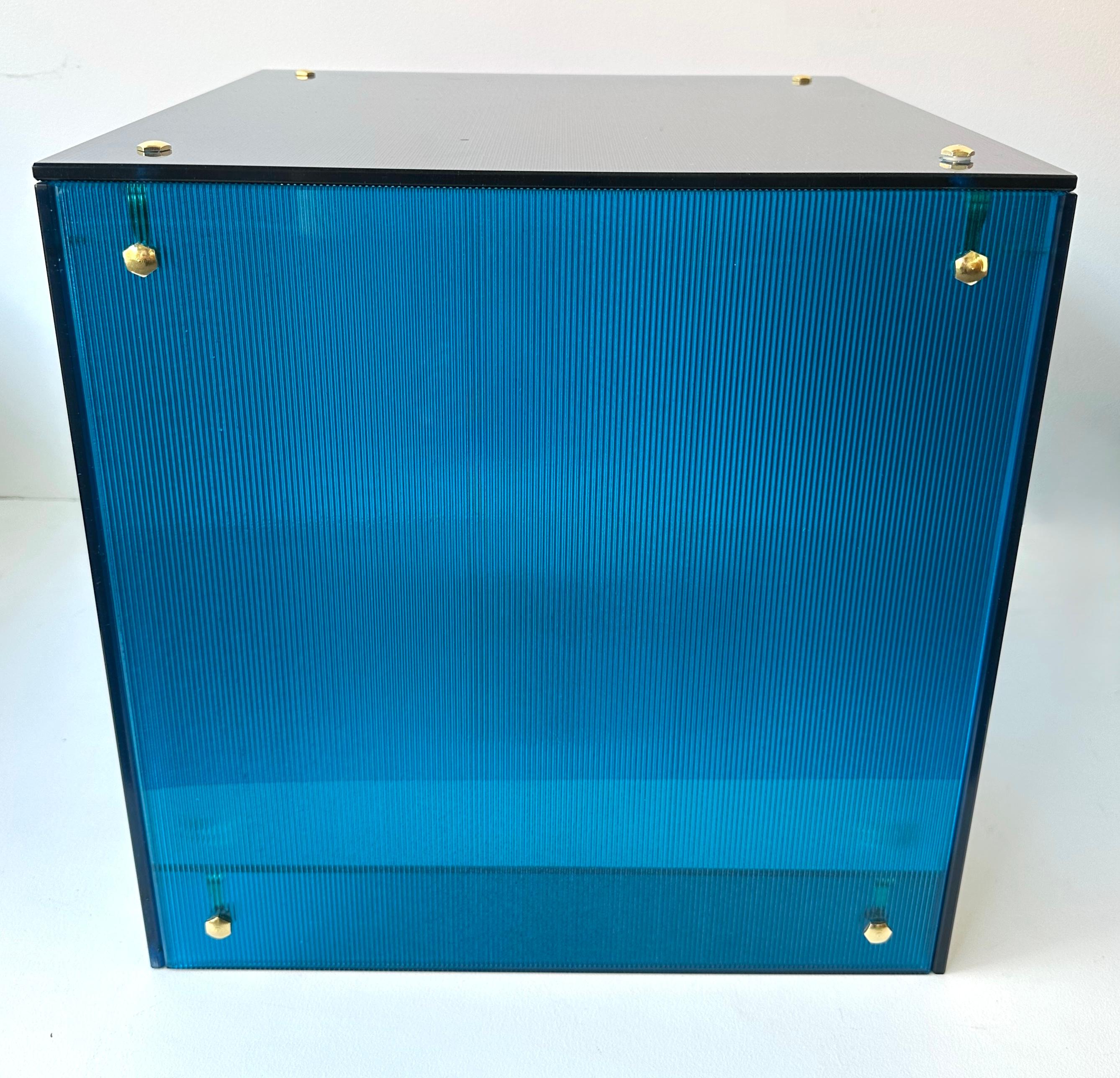 Contemporary Cube Lamp Blue Murano Glass and Brass, Italy in vendita 3