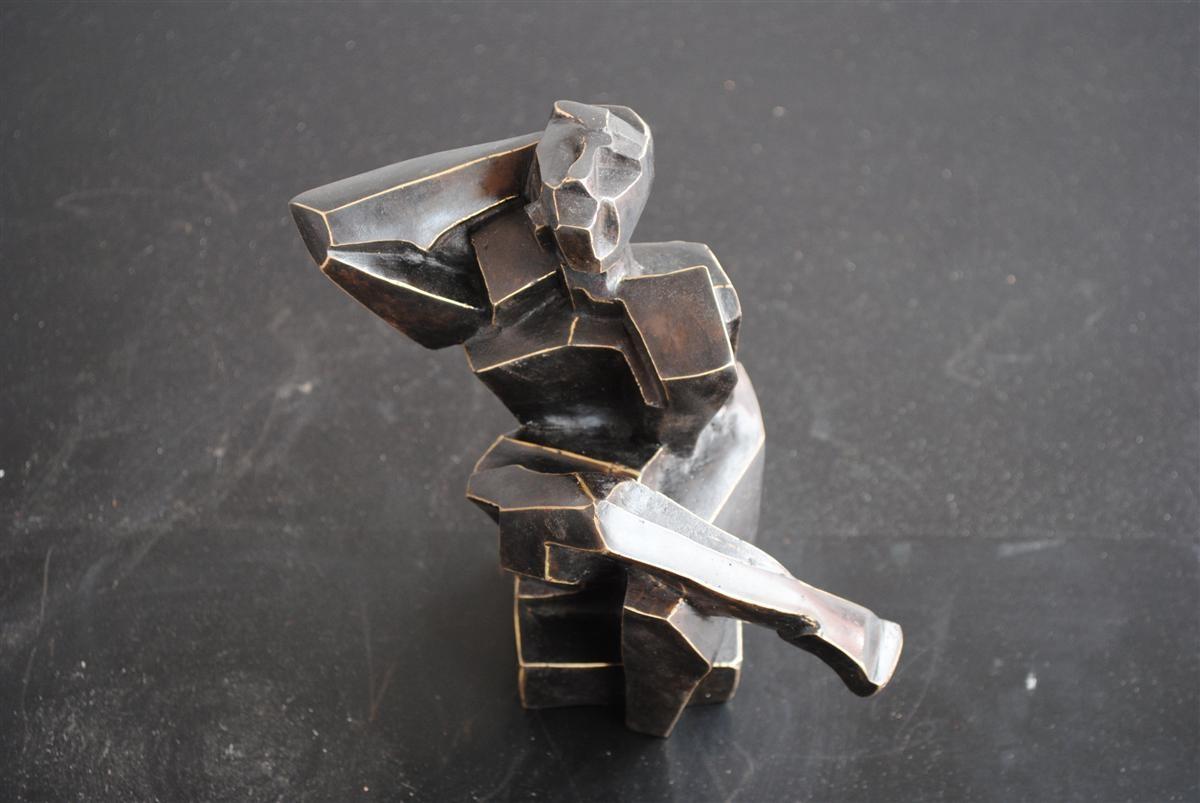 Cubist bronze sculpture by Perrine Le Bars. Cast by 