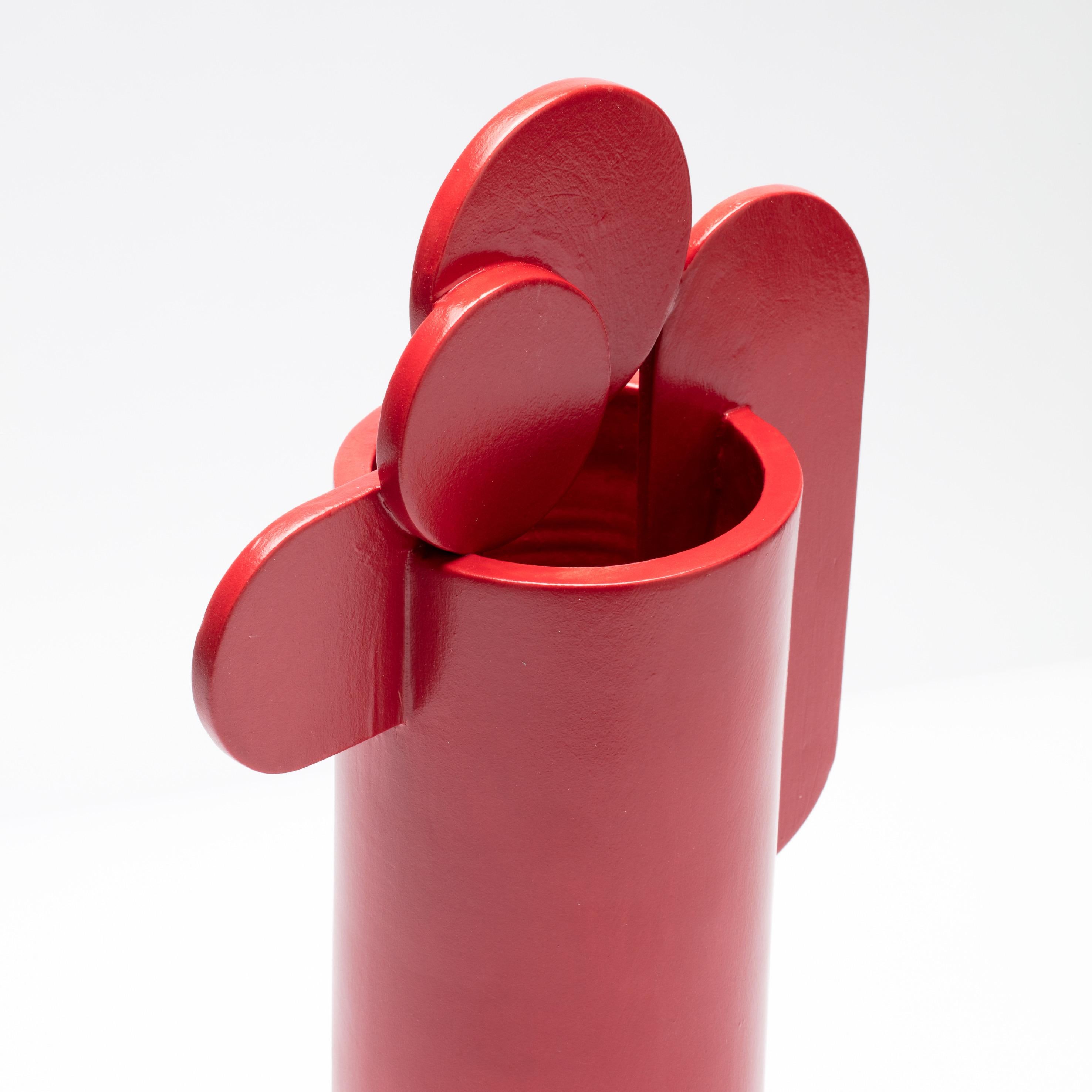 Contemporary Cuorecarpenito Red glossy glazed Vase Geometric Shape  In New Condition For Sale In Reggio Emilia, IT