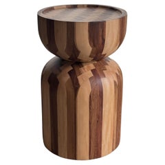 Table à boissons contemporaine en chevrons, en forme de coupole, par Labrica