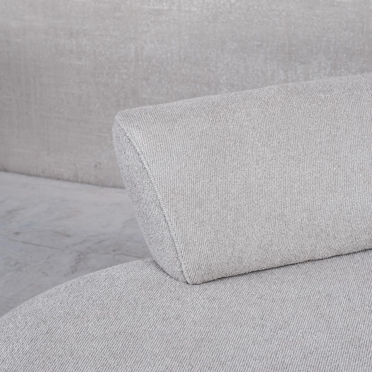 20th Century Contemporary Curvy Sofa in the Style of Vladmir Kagan