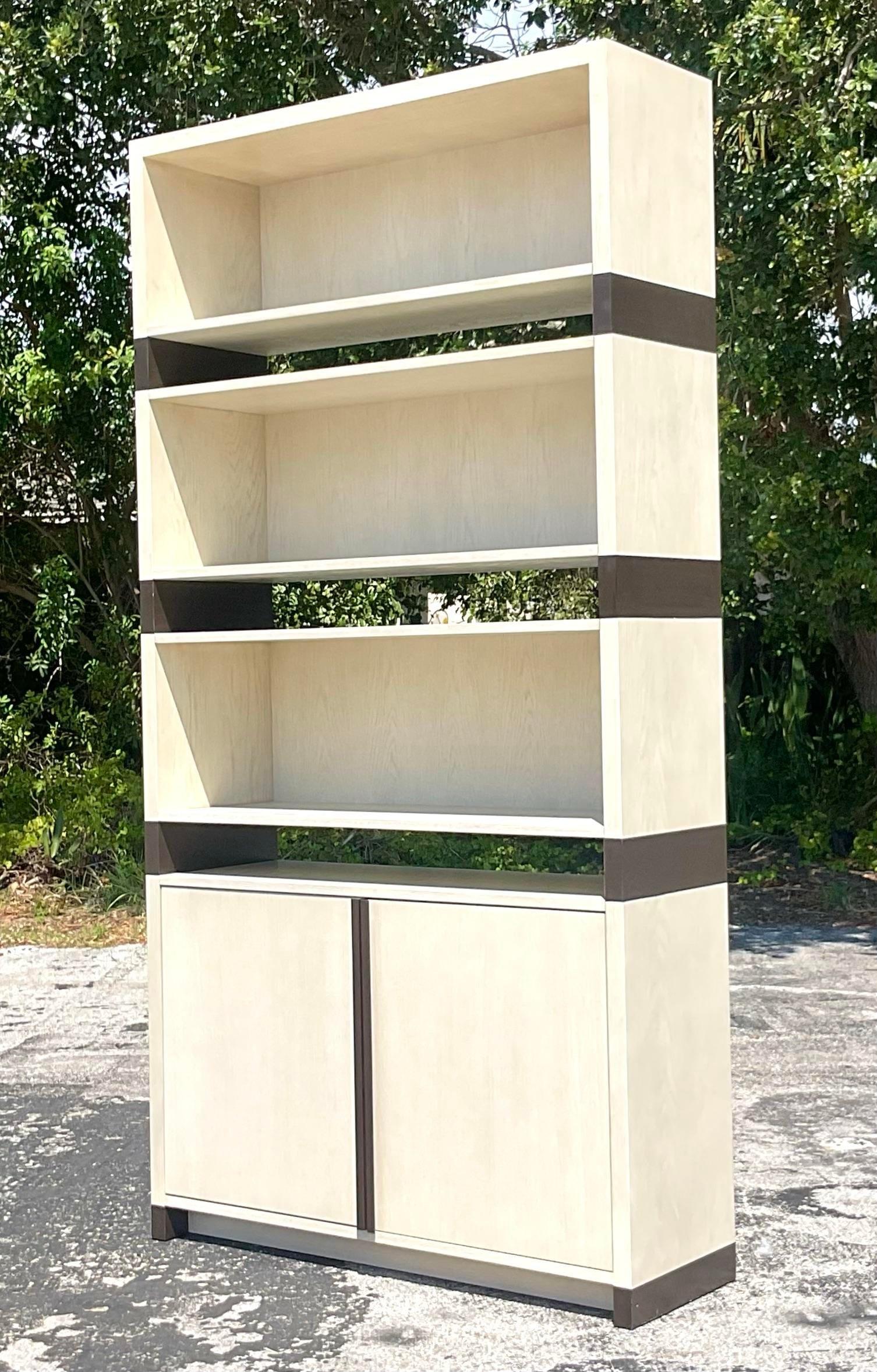 Estantería contemporánea a medida según Holly HUNT Siglo XXI y contemporáneo en venta