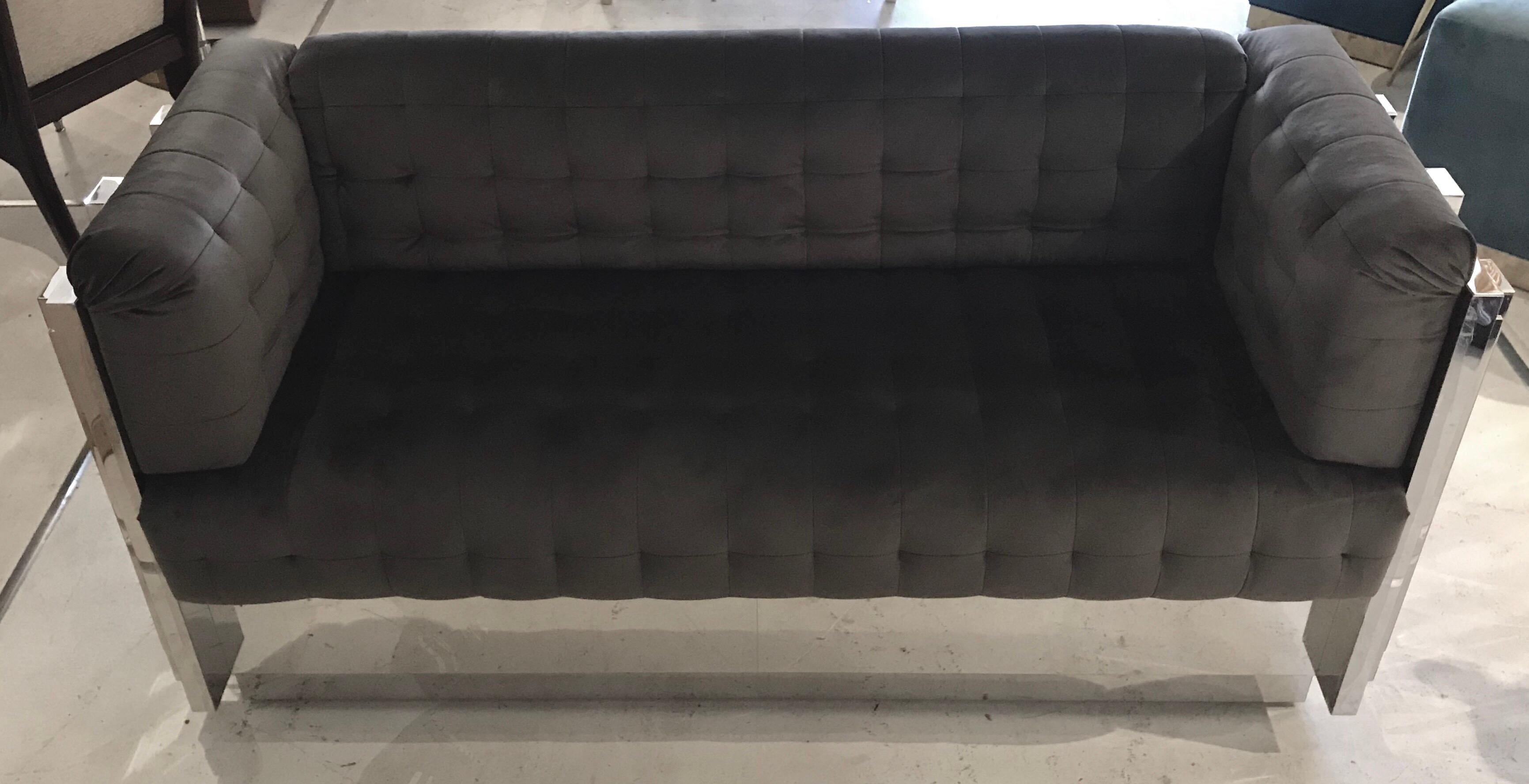 Zeitgenössisches maßgeschneidertes Sofa aus poliertem Edelstahl mit Spiegeln 6