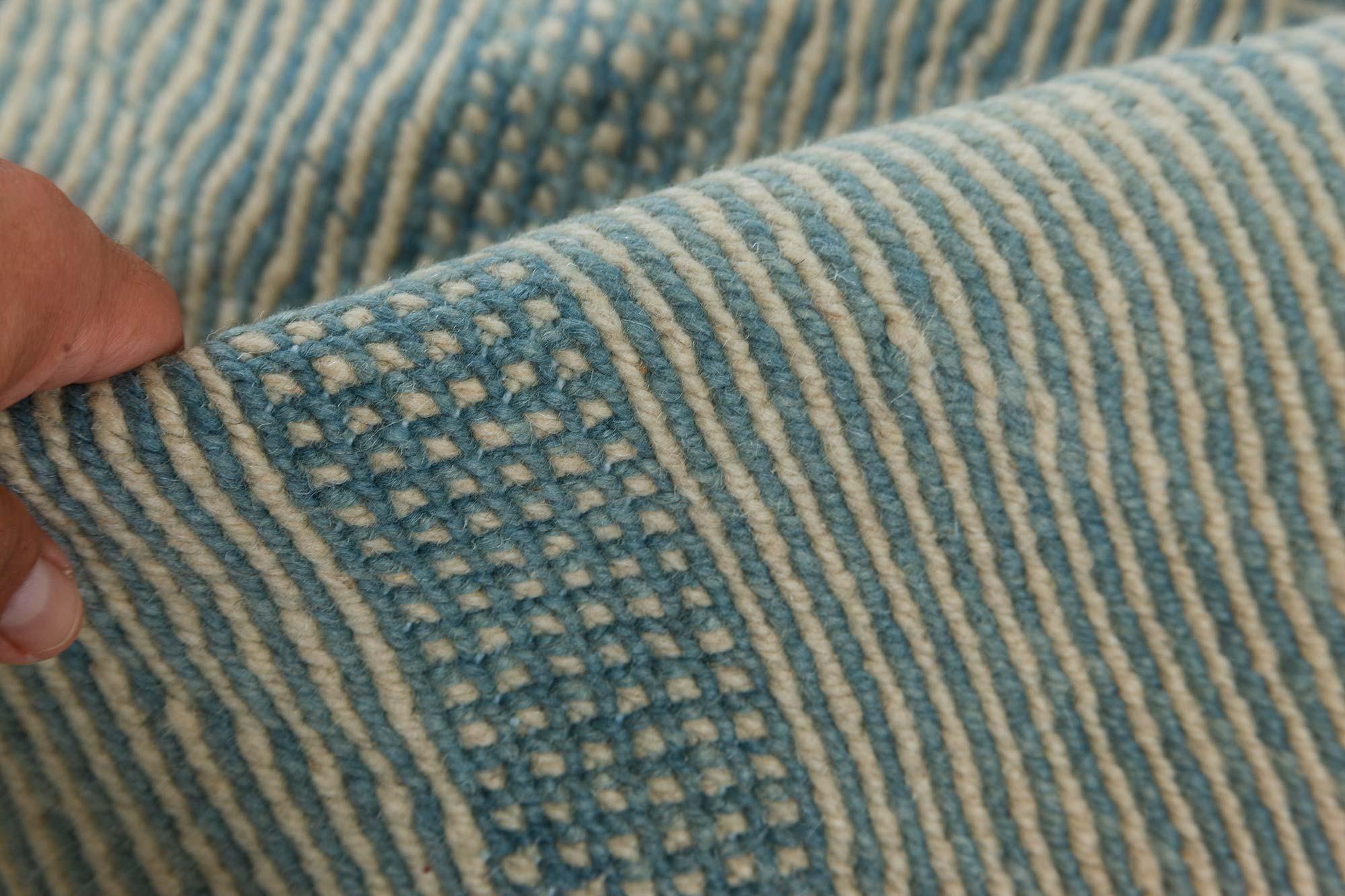 Corredor contemporáneo personalizado de tejido plano de estilo marroquí de Doris Leslie Blau
Tamaño: 55 × 330 cm (1'10