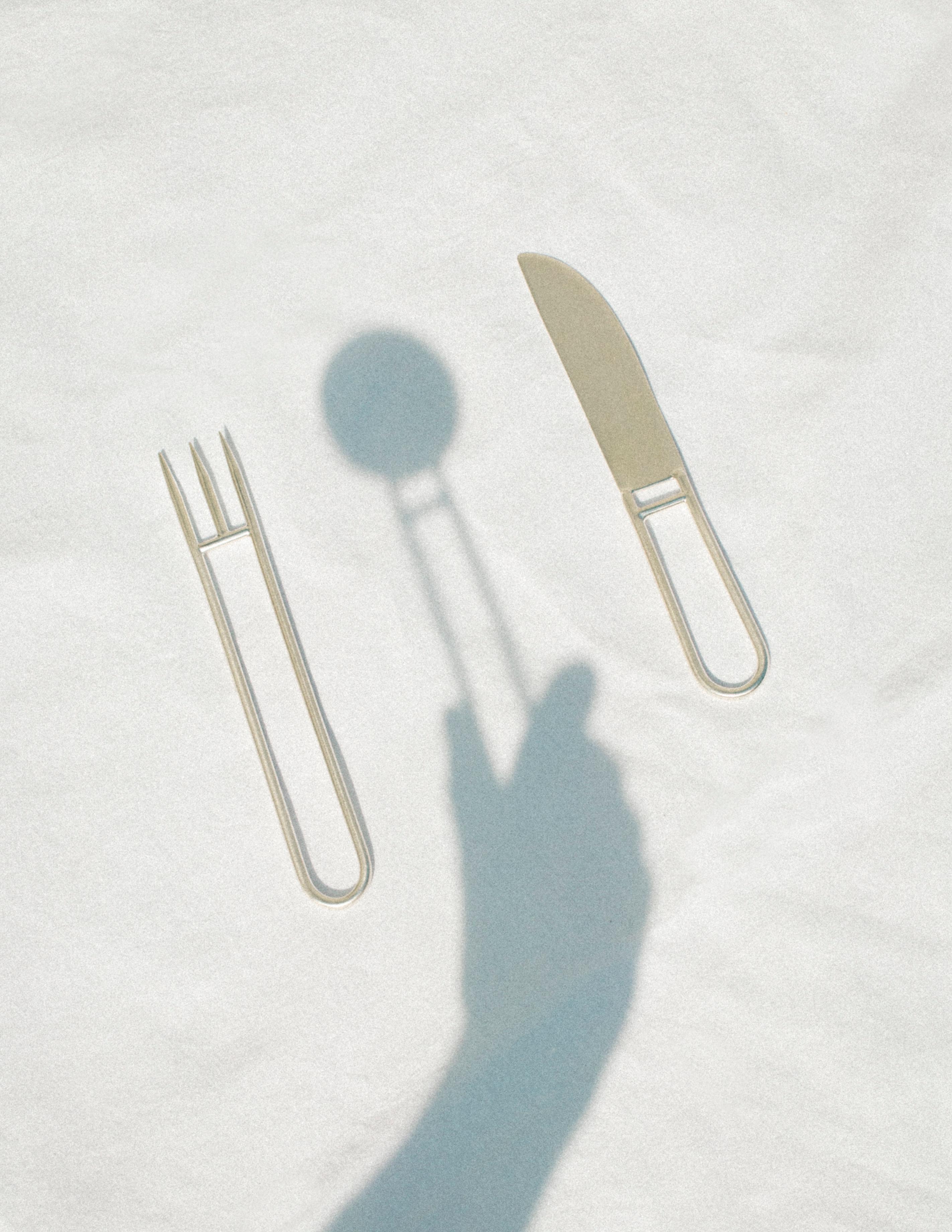 Juego de Cubiertos Contemporáneos Plateados Hechos a Mano en Italia por Natalia Criado Moderno en venta