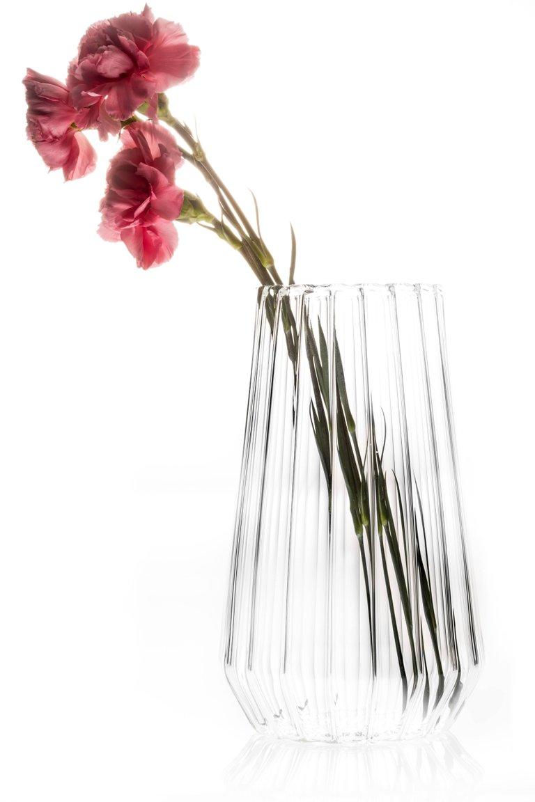 fluted vase glass